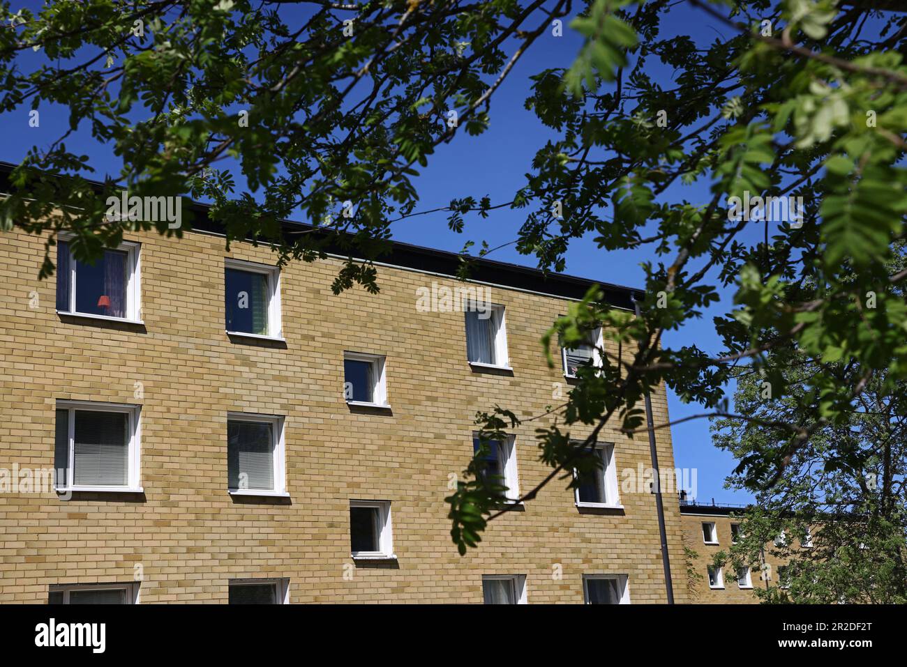 When nearly 82 percent of the rents in Sweden are fully negotiated, the average rent increase is