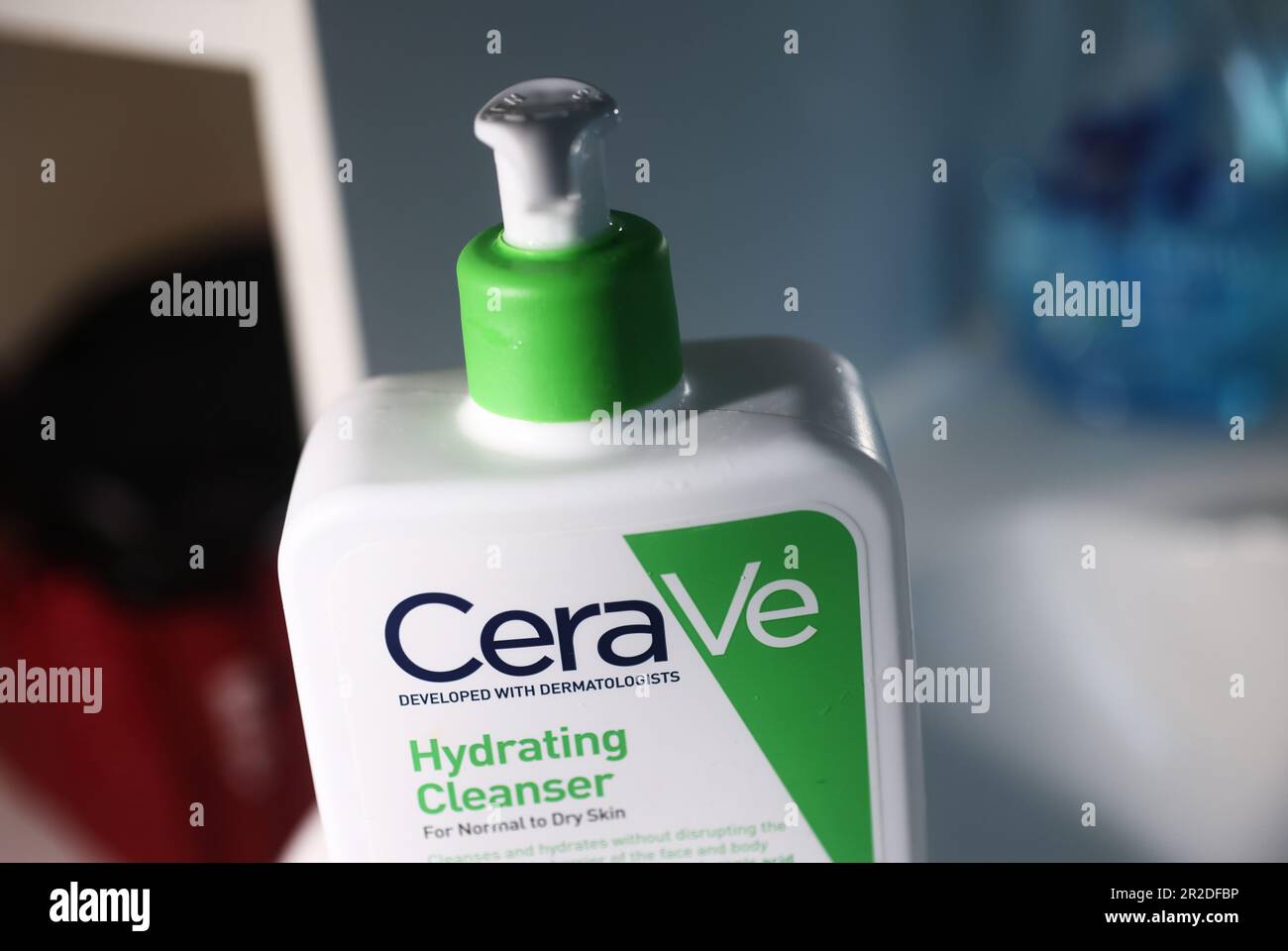 Different kinds of products in a bathroom, CeraVe Hydrating Cleanser Stock Photo Alamy