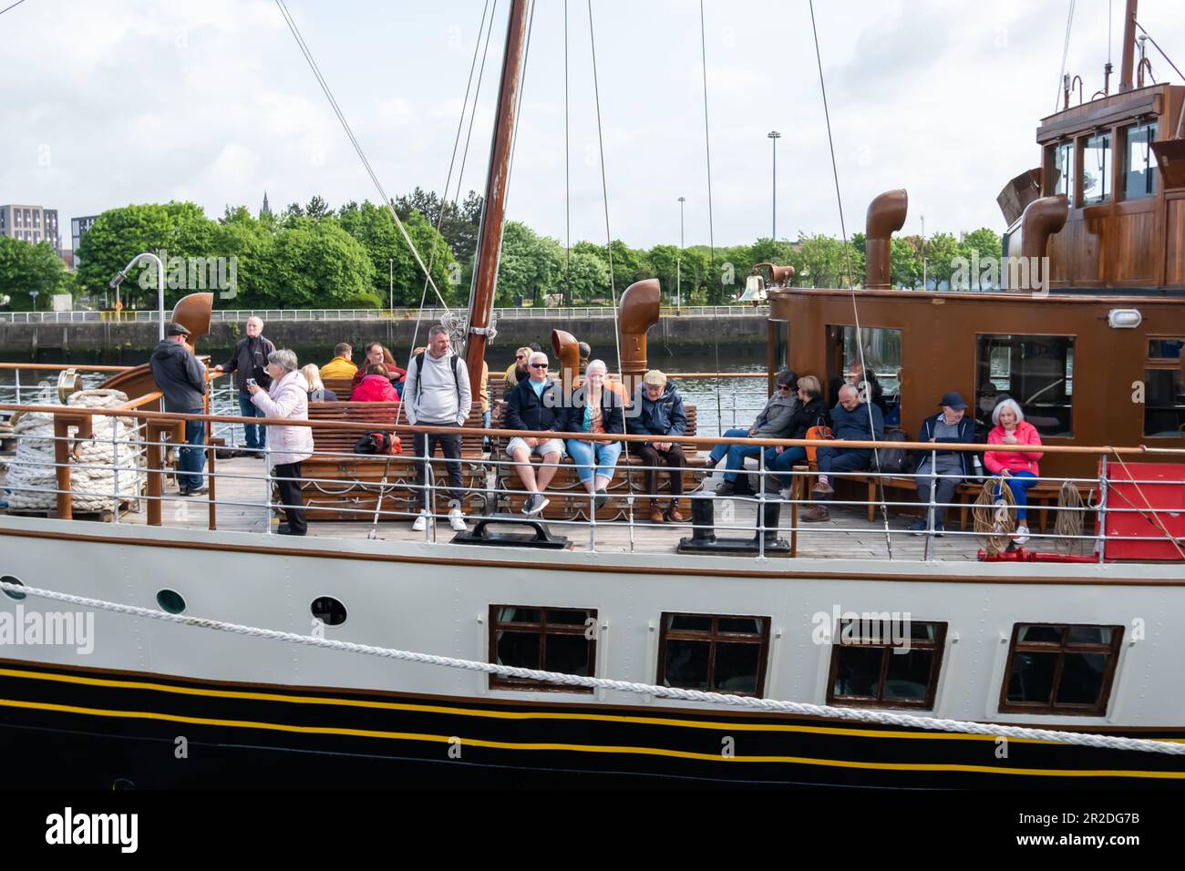Glasgow, Scotland, UK. 19th May, 2023. PS Waverley, the world's last 