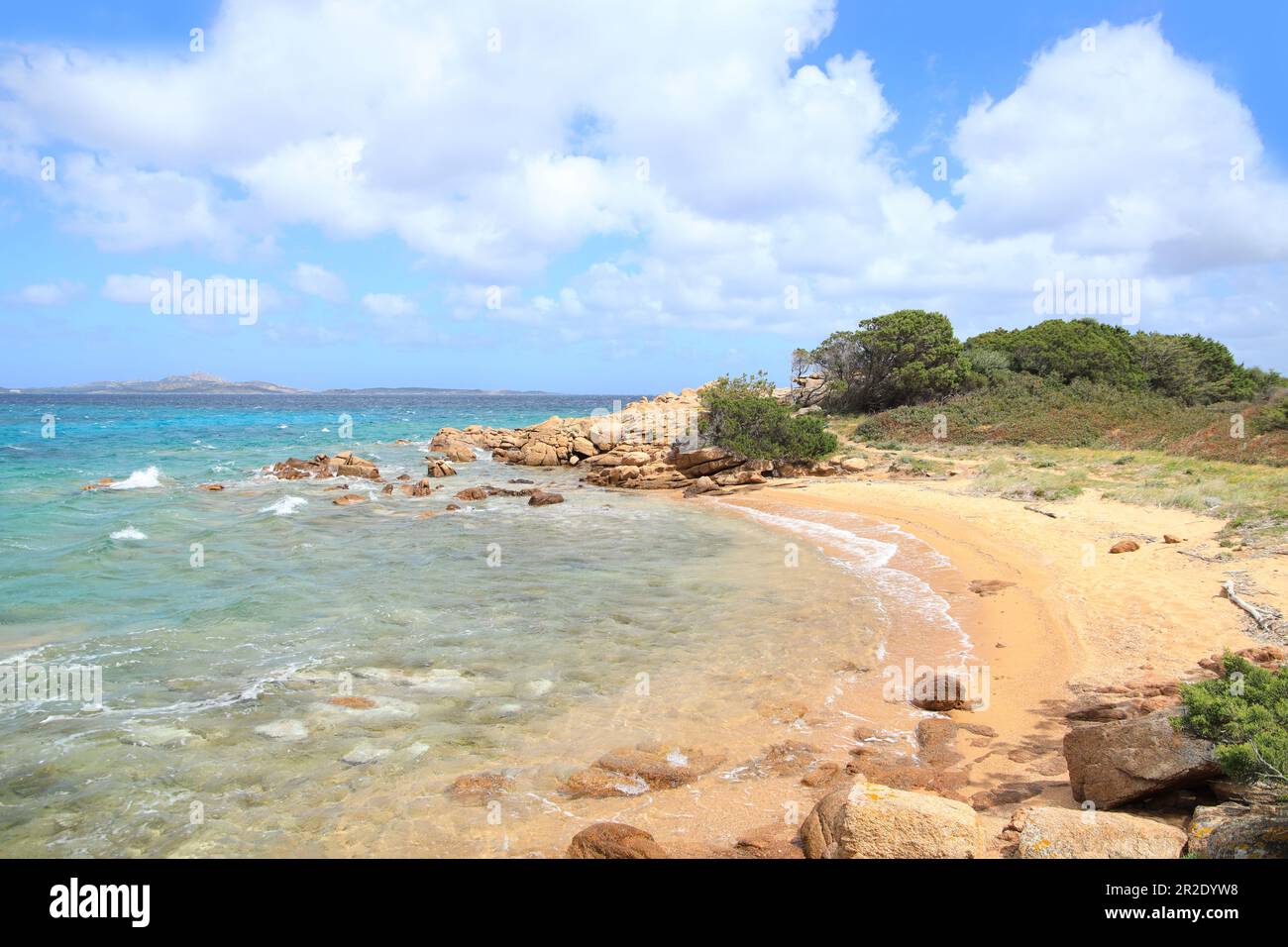 Crystal clear turquoise water in the bay 'Spiaggia Barca Bruciata', Golfo Arzachena - Sardinia Stock Photo