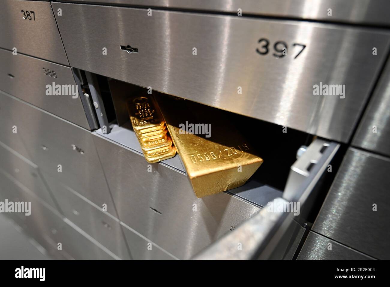 Munich, Deutschland. 19th May, 2023. Gold bars in a safe deposit box