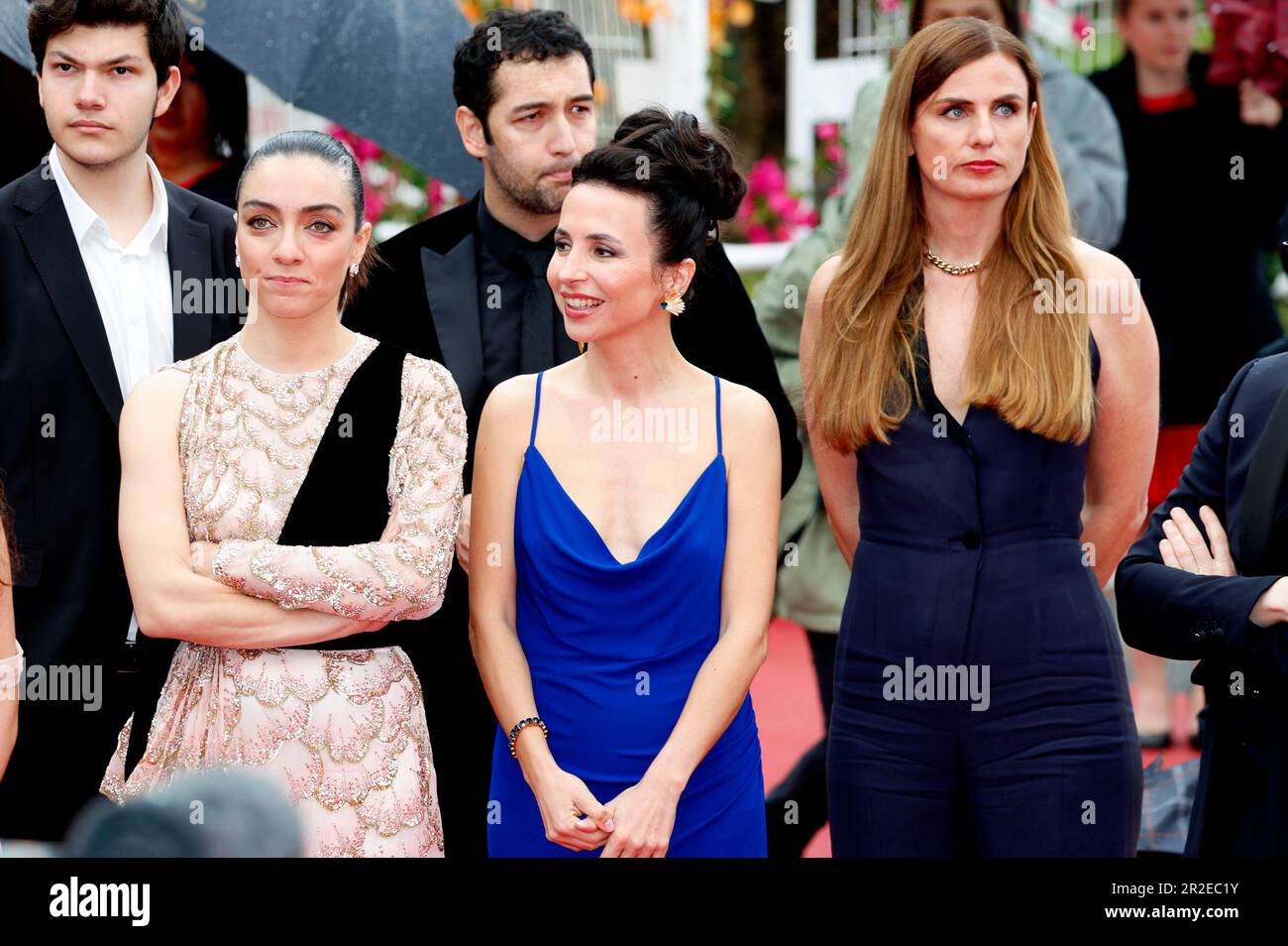 Cannes, Frankreich. 19th May, 2023. Merve Dizdar, Mediha Didem Türemen ...