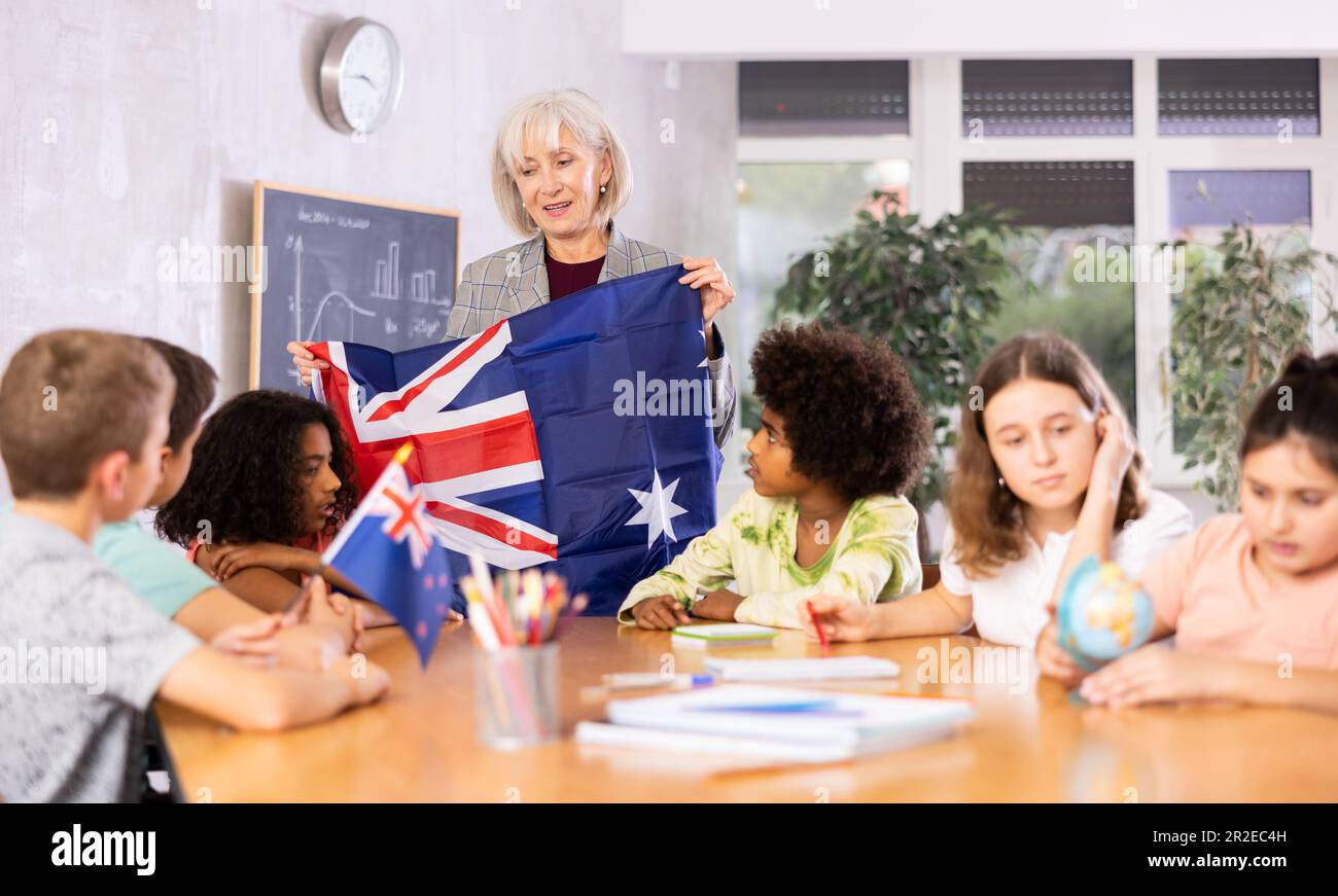 Australian diversity school hi-res stock photography and images - Alamy