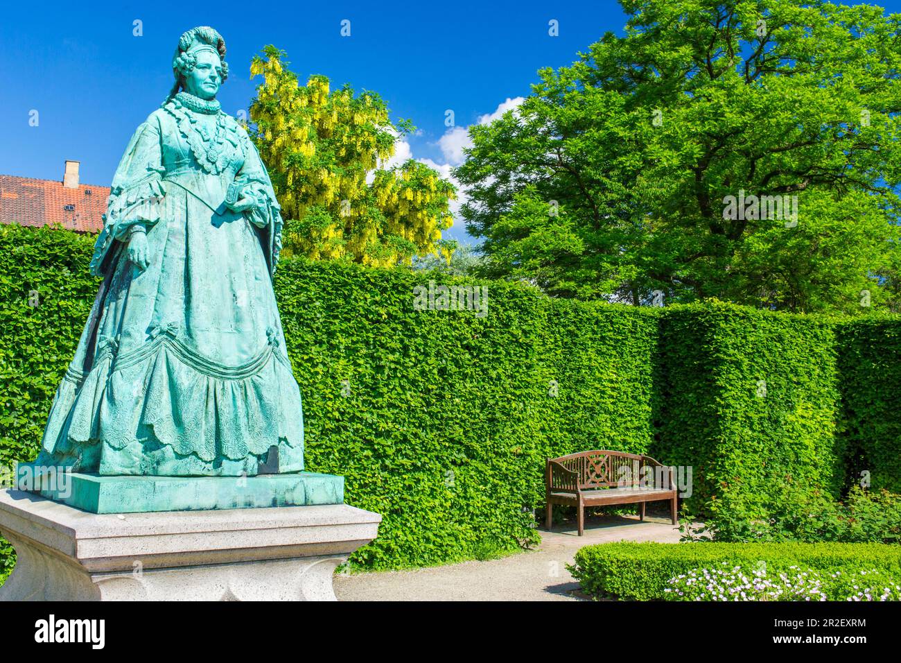 Royal Garden Rosenborg, Kongens Have, rosenhaven, statue of queen Caroline Amalie Augustenburg. Rosenborg Castle, Copenhagen, Zealand, Denmark Stock Photo