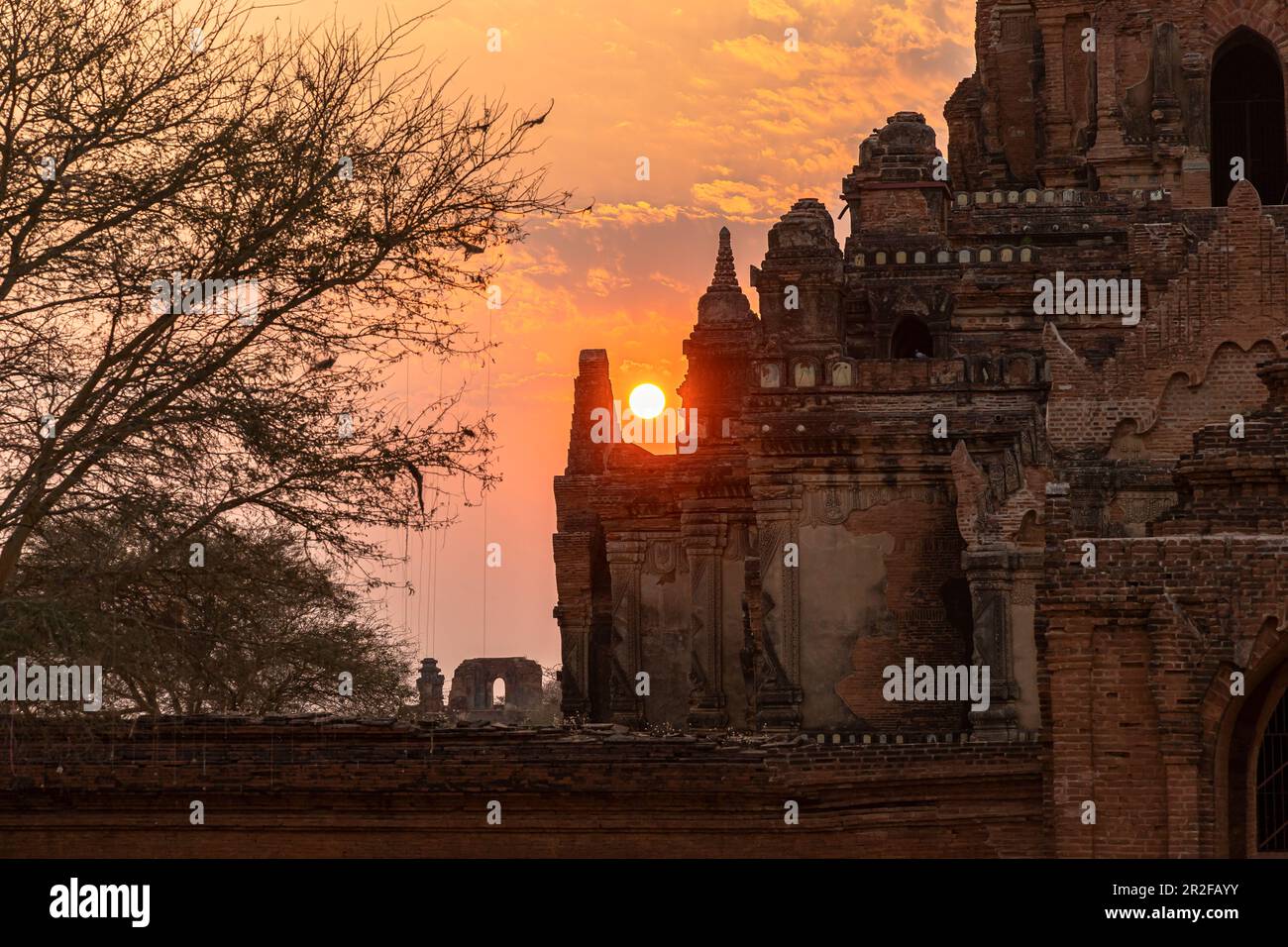 Temple at sunset near Minnanthu village, Bagan, Myanmar Stock Photo