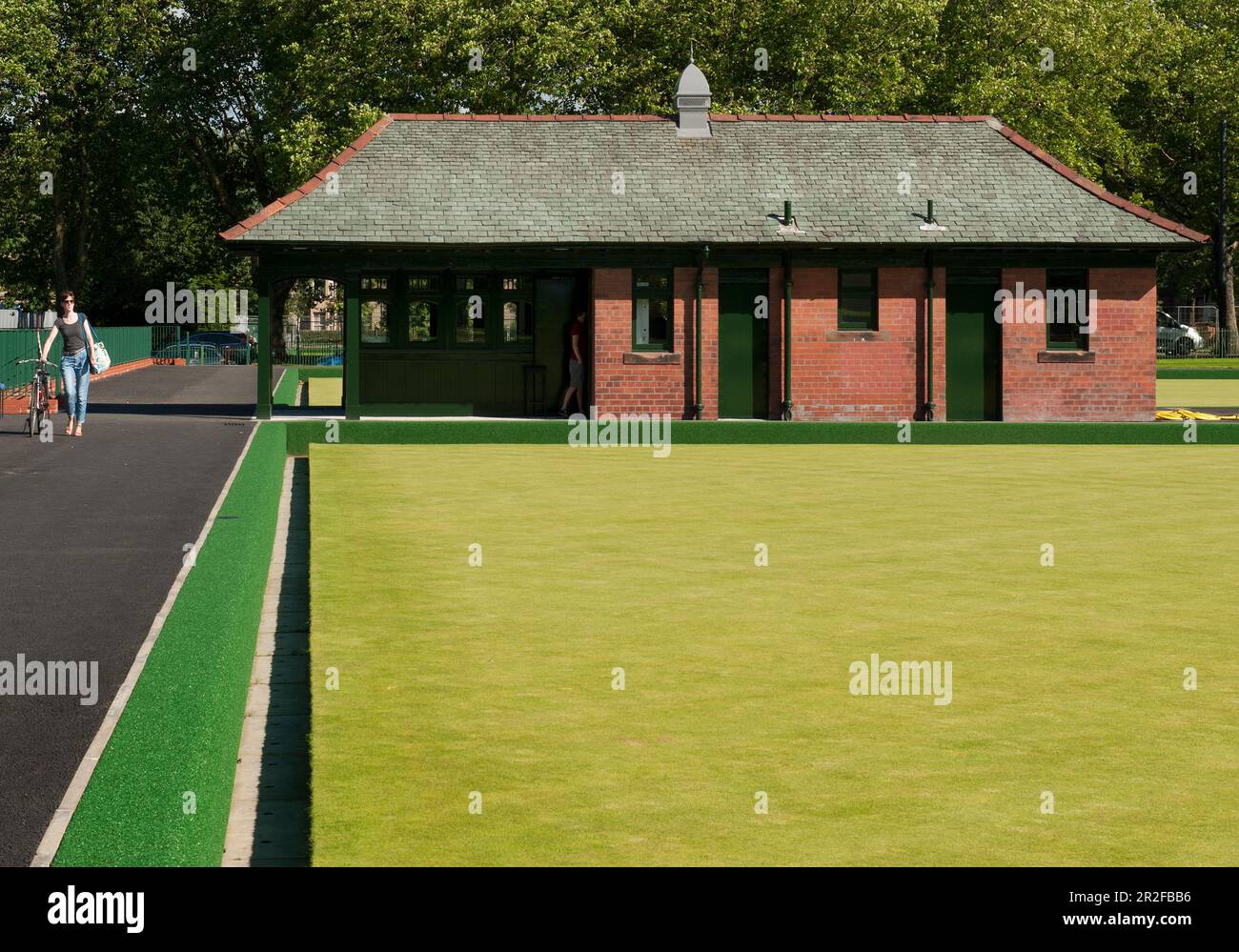 The pavilion of Kelvingrove lawn bowling green in Glasgow, Scotland, UK Stock Photo