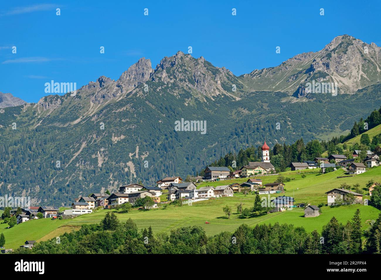 View of Raggal and Lechquellen Mountains, Großes Walsertal Biosphere Reserve, Bregenz Forest Mountains, Bregenzerwald, Vorarlberg, Austria Stock Photo