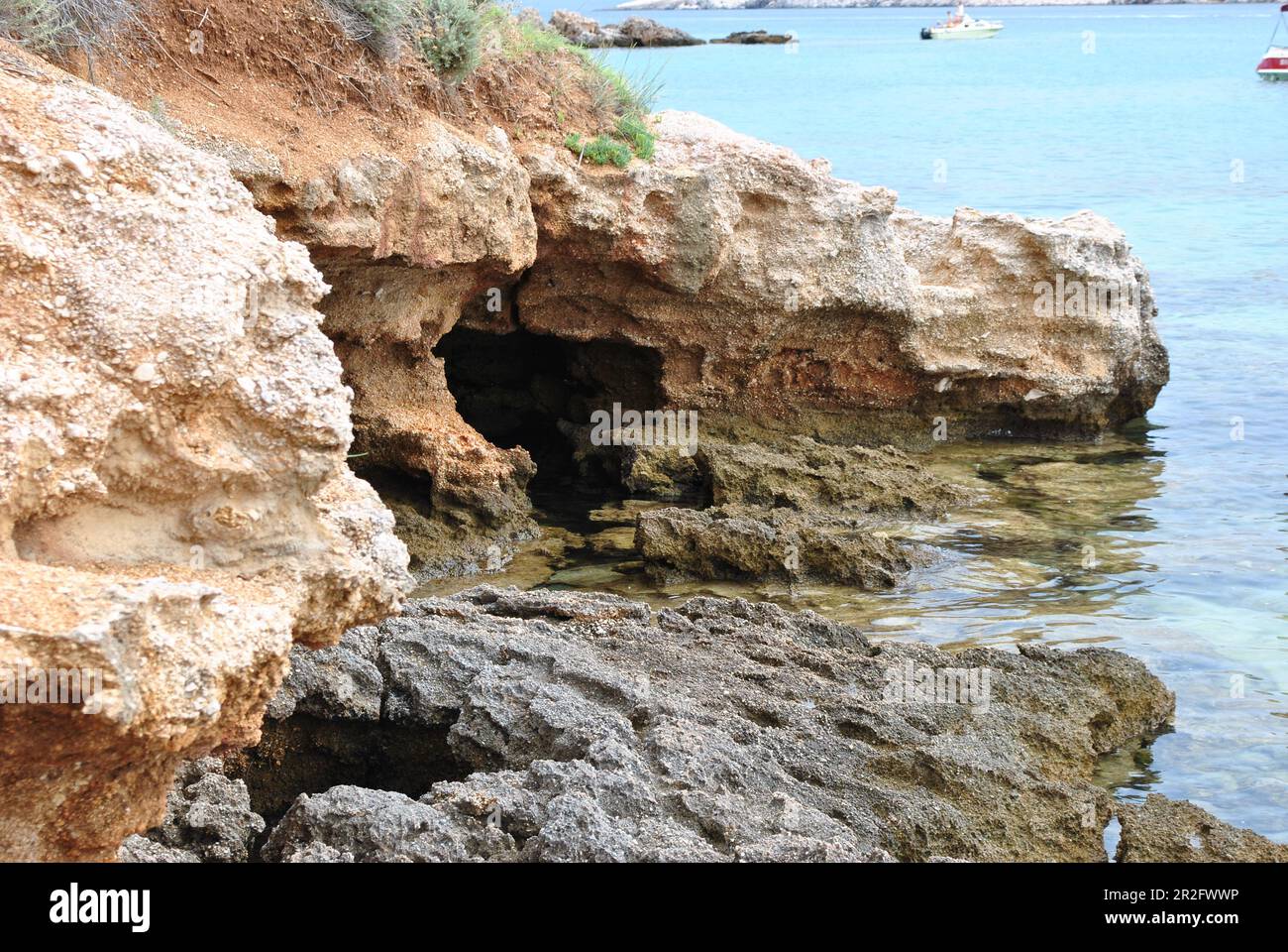 Alluminum Rocks Typical rocks in Croatia. Bauxites are residual rocks made up of a ...
