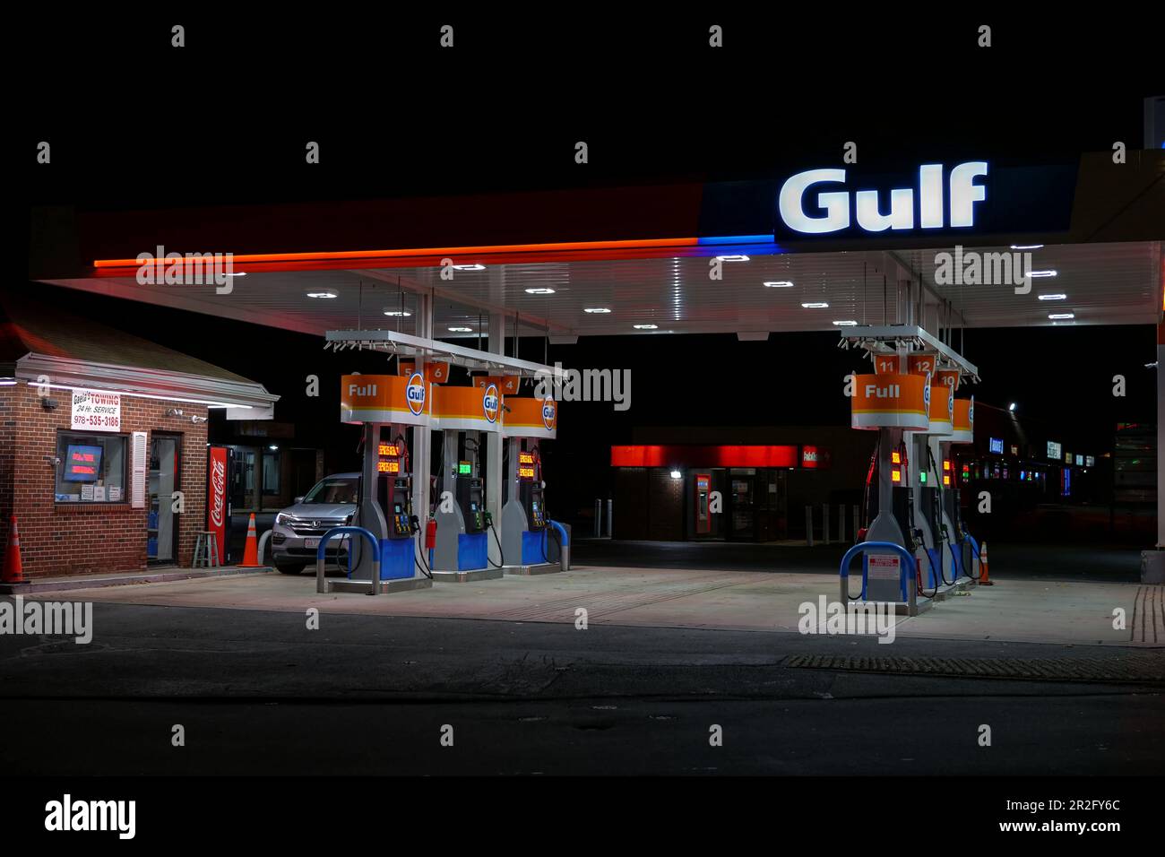 Gulf gas fuel pumps service station, night USA Stock Photo - Alamy
