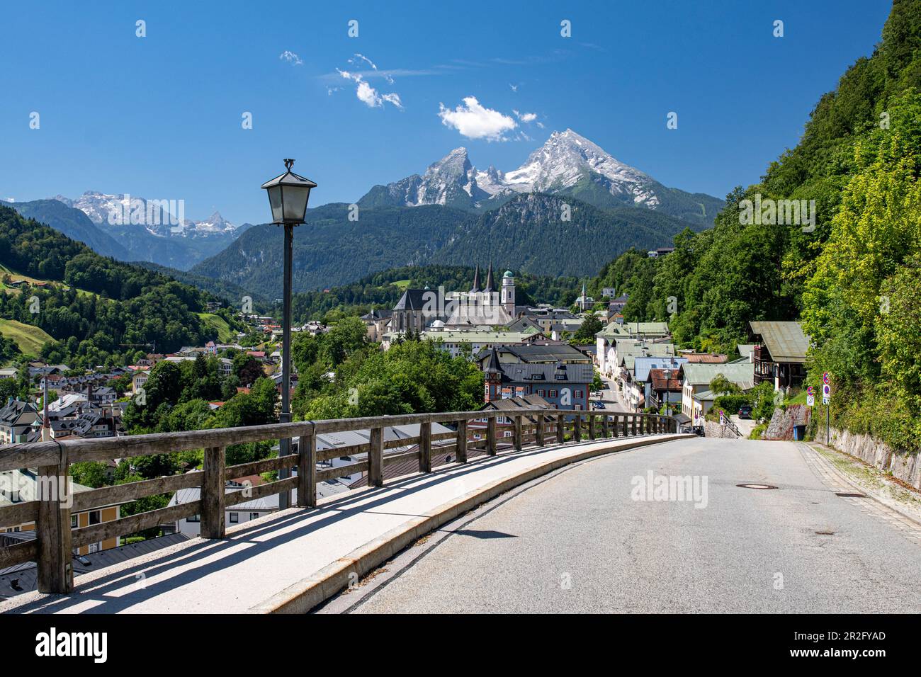 View over Berchtesgaden to the Watzmann massif, Berchtesgadener Land ...