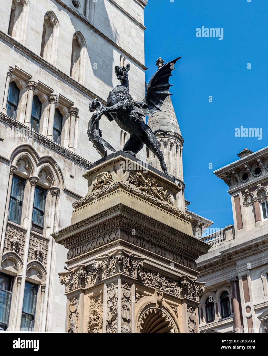 The City of London Temple Bar Monument Griffin Stock Photo Alamy