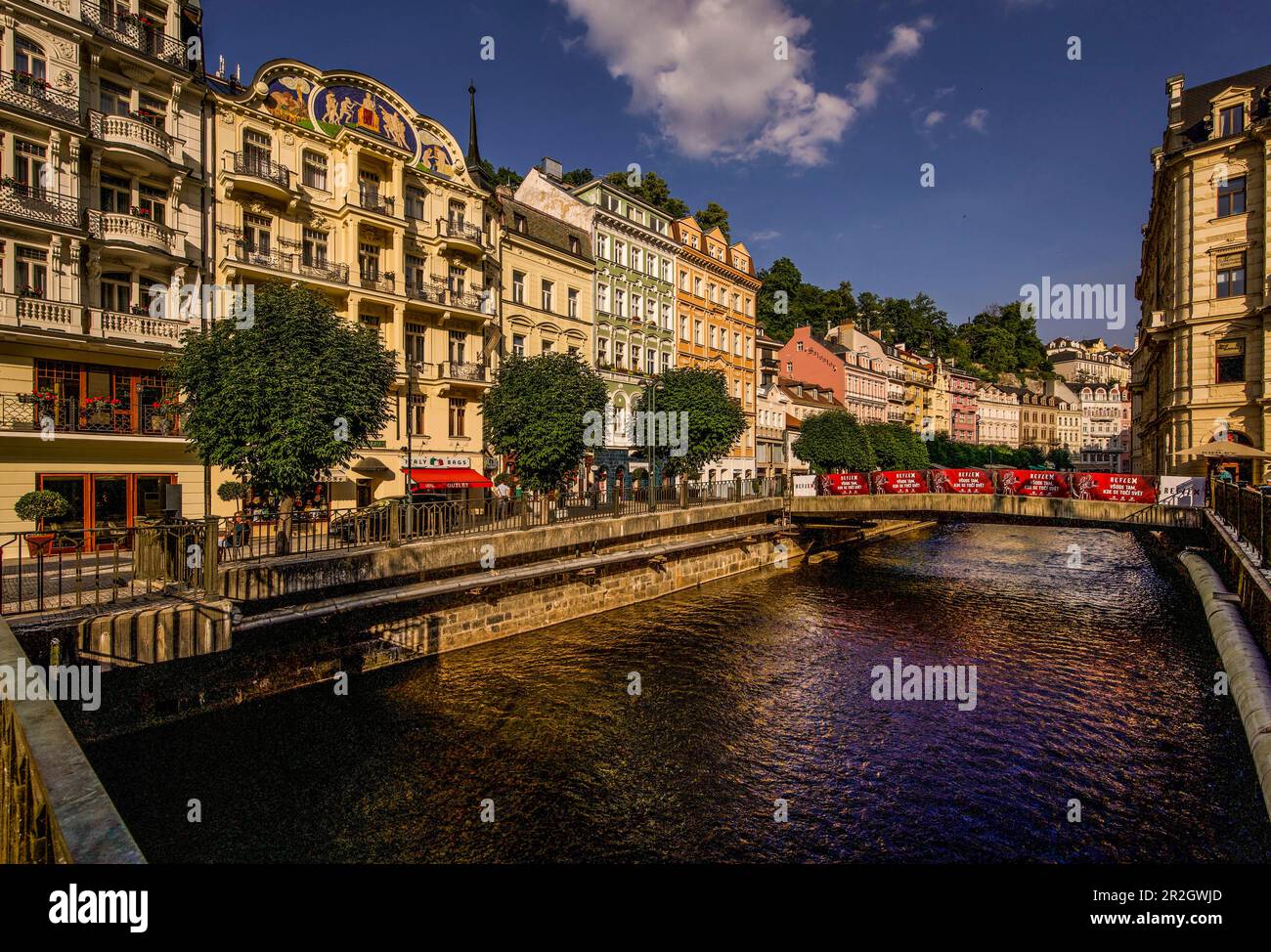 View across the Teplá (Teplá) to the town houses in the former Kreuzgasse, Karlsbad (Karlovy Vary), Czech Republic Stock Photo