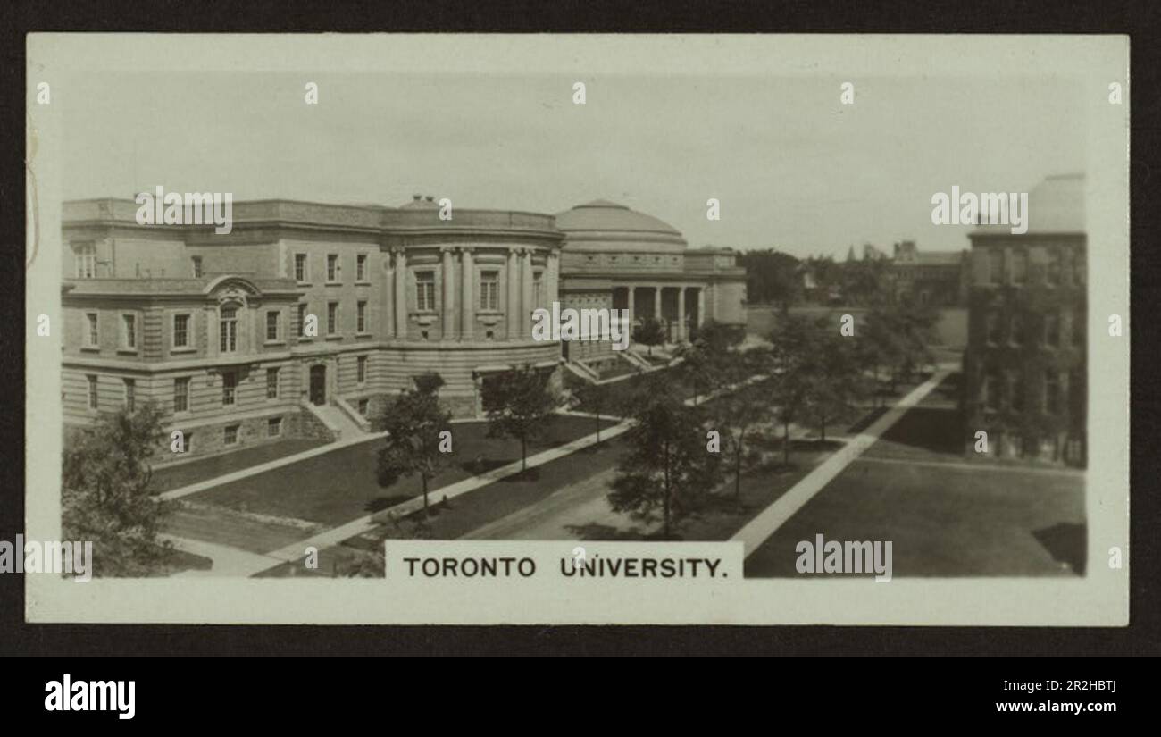 Black and white cigarette card showing the University of Toronto in Ontraio, Canada, ca. 1920s, produced by Westminster Tobacco Company Stock Photo