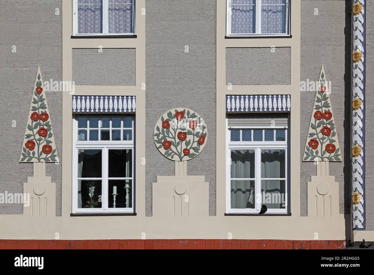 Details in the facade of the Dülferhaus, Leopoldstrasse, Schwabing, Munich, Upper Bavaria, Bavaria, Germany Stock Photo