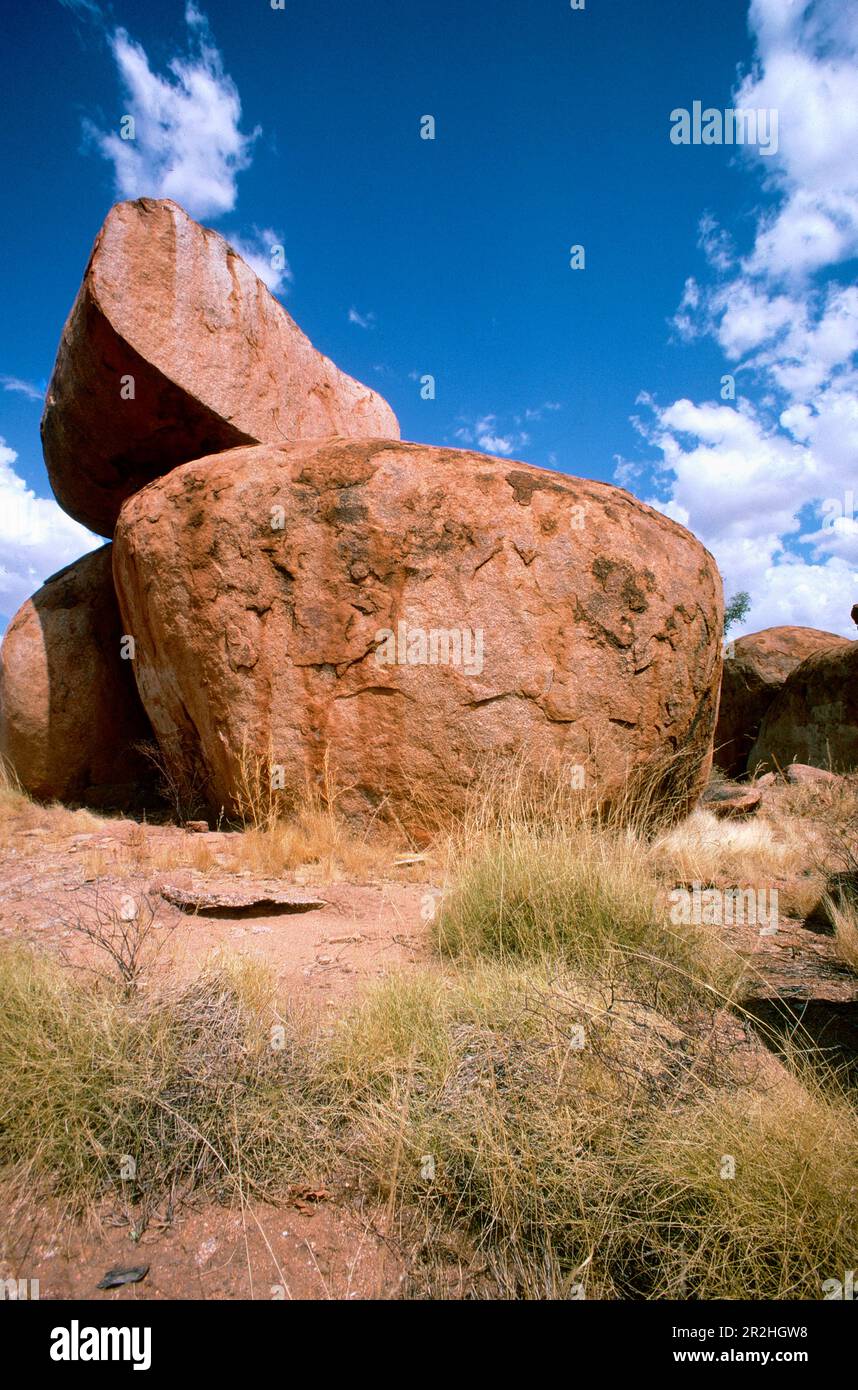 The Devil's Marbles (Karlu karlu), Warumungu, Northern Territory, Australia Stock Photo