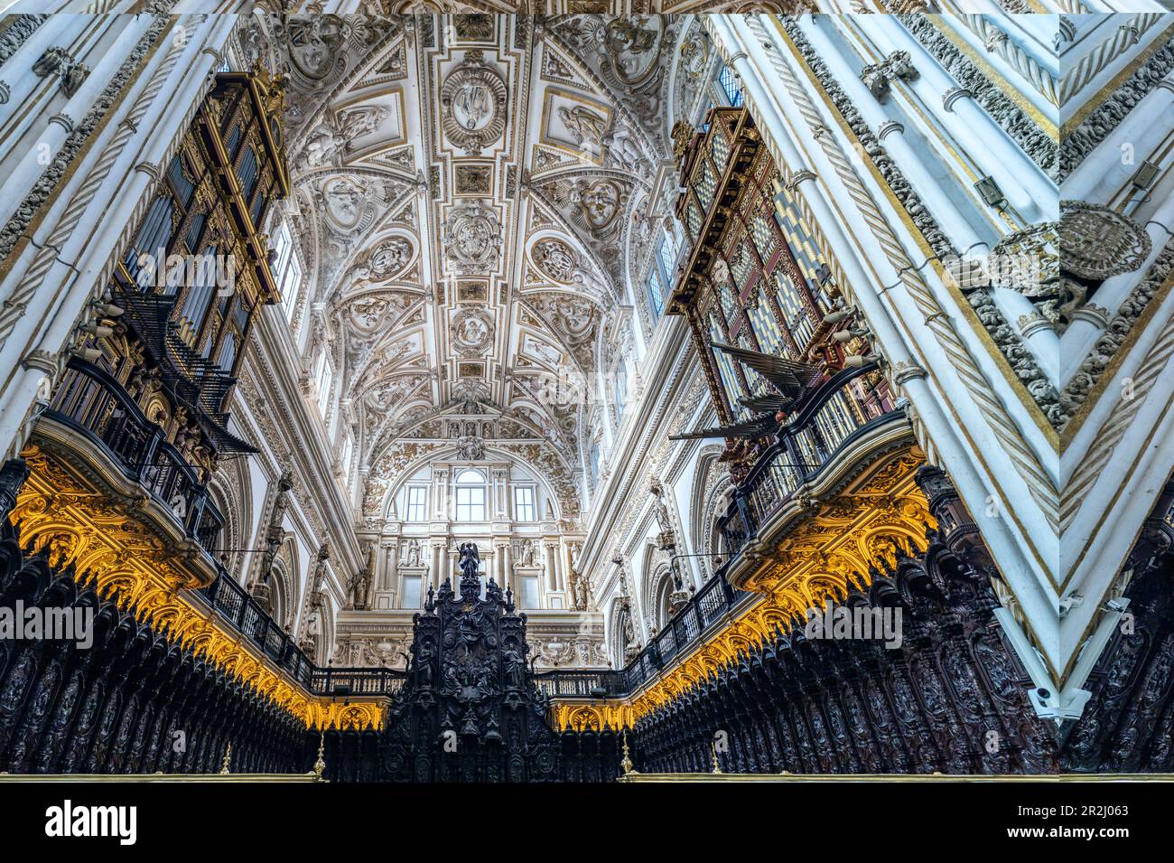 Organ and choir in the interior of the Cathedral - Mezquita - Catedral de Cordoba in Cordoba, Andalusia, Spain Stock Photo