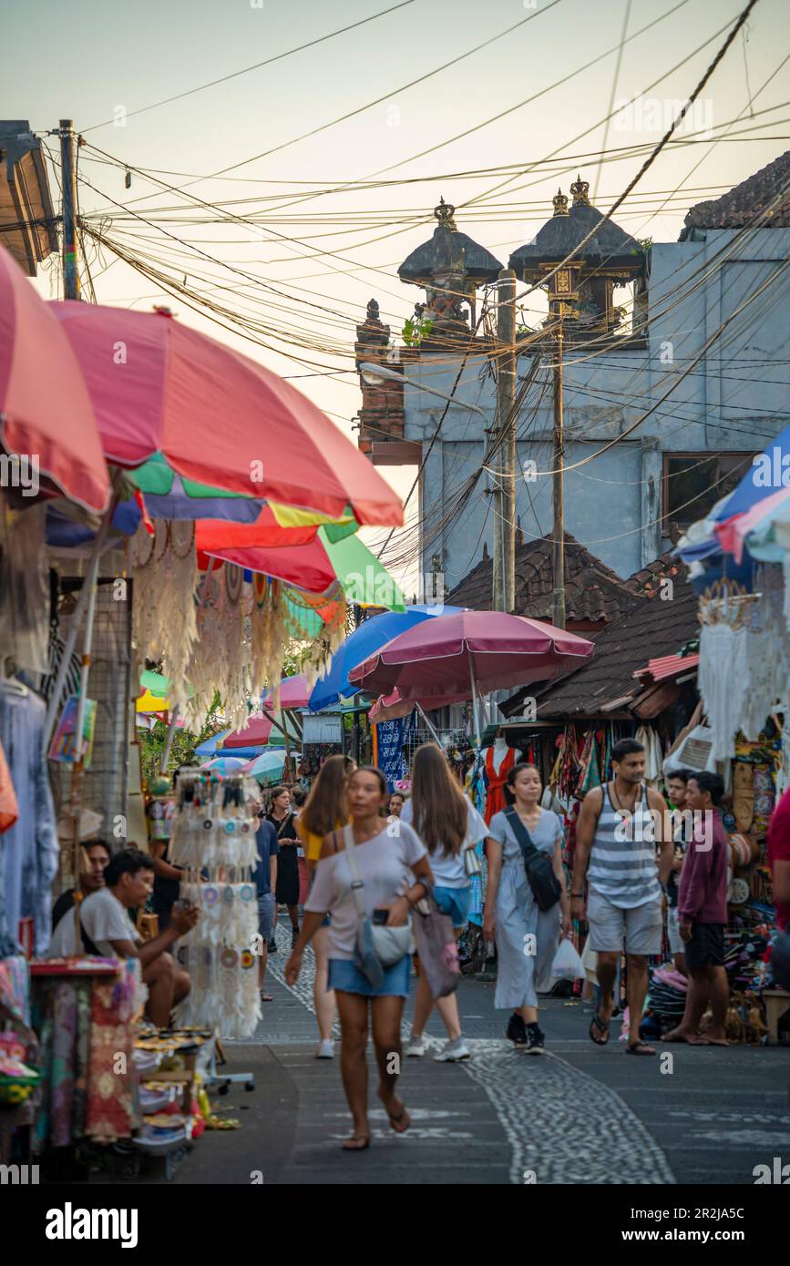 Souvenir stalls on street in Ubud, Ubud, Kabupaten Gianyar, Bali, Indonesia, South East Asia, Asia Stock Photo