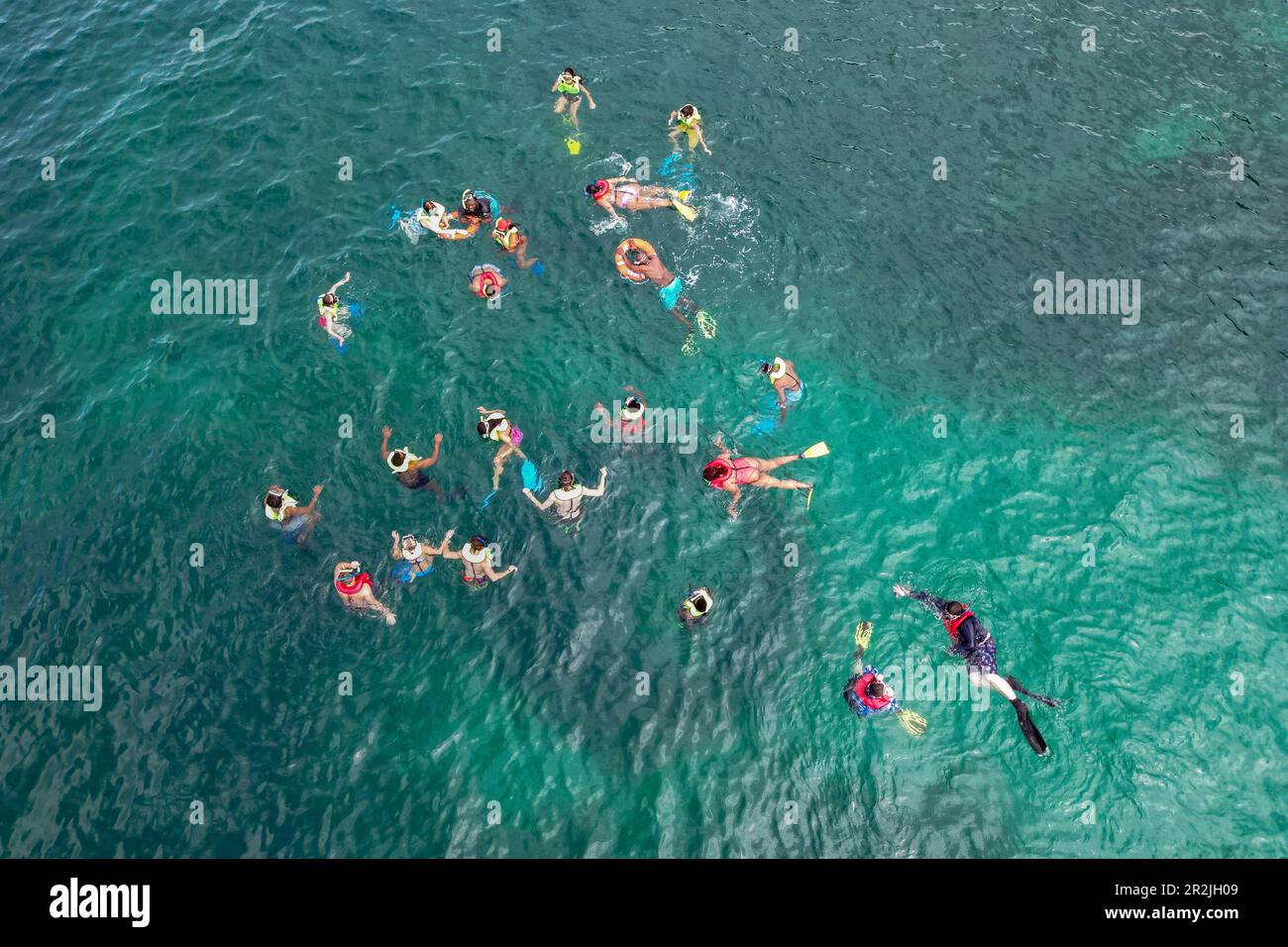 Aerial people snorkeling in ocean hi-res stock photography and images ...
