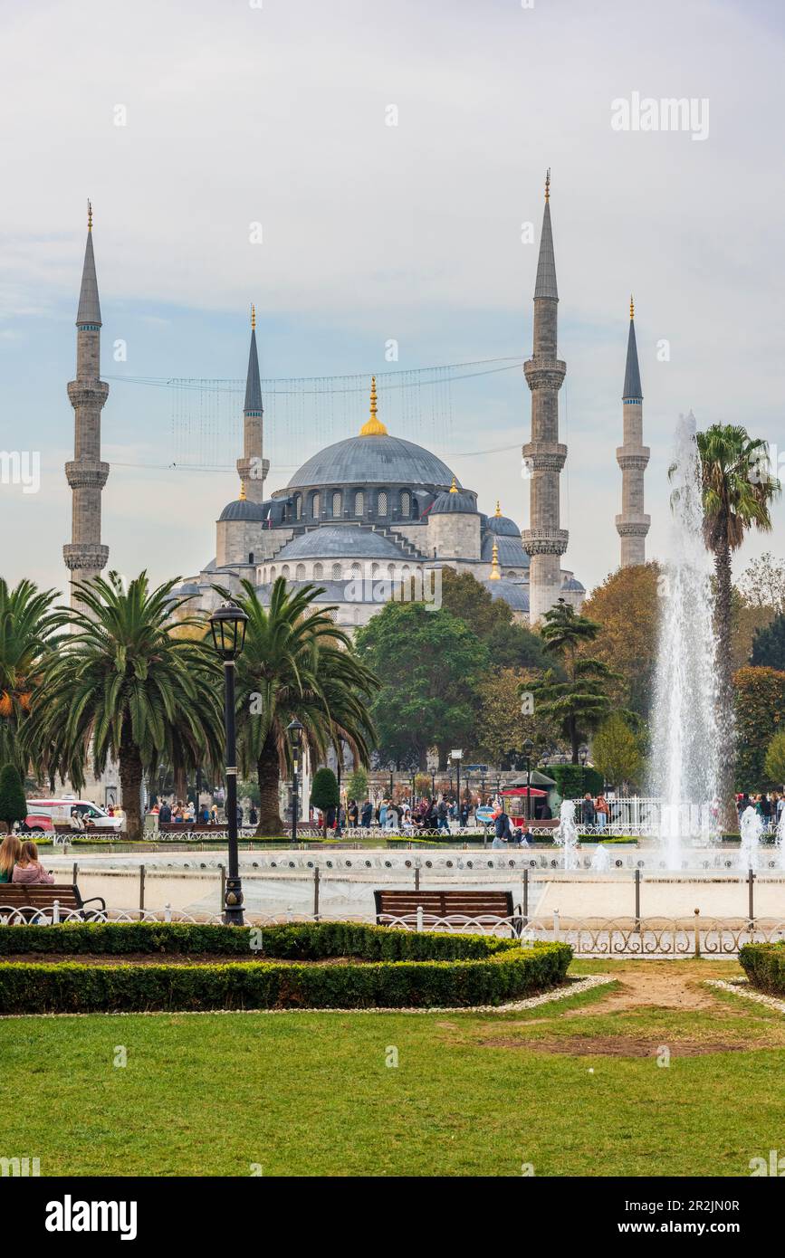 Blue Mosque in Istanbul, Turkey Stock Photo - Alamy