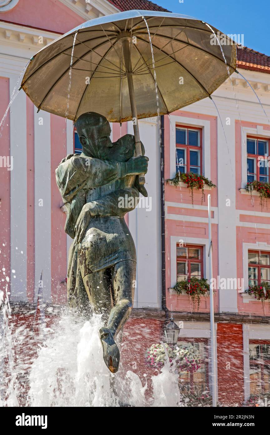 Fountain sculpture kissing students, Tartu, Estonia Stock Photo