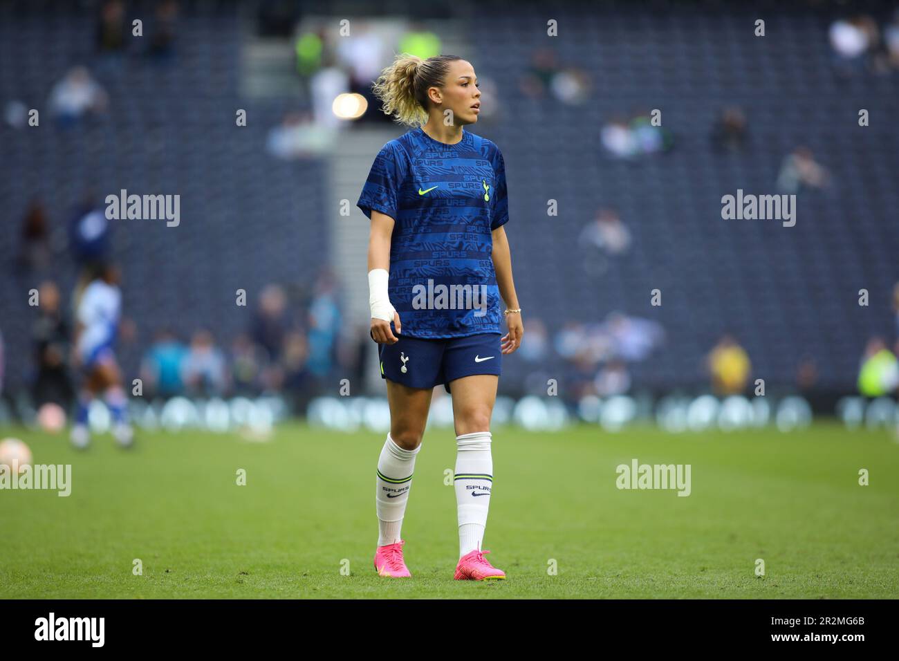 Spurs Women's Celine Bizet proposed to by partner after Standard