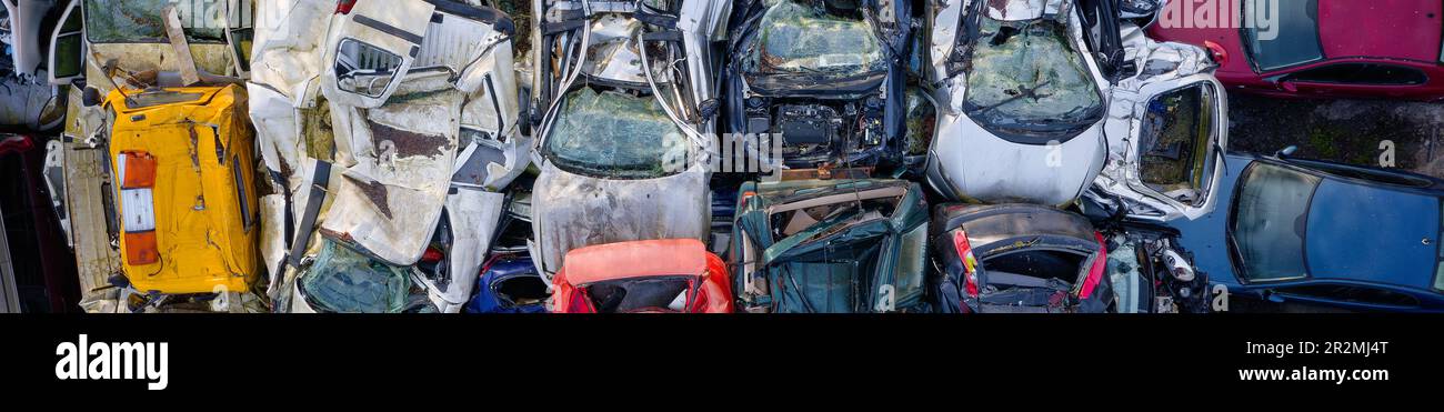 Car compound for scrap metal recycling viewed from above Stock Photo ...