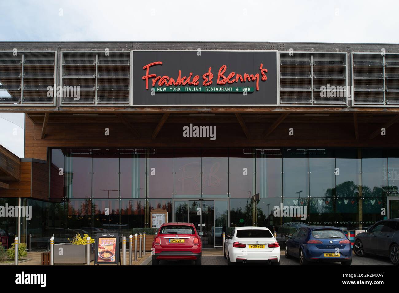 Taplow, Buckinghamshire, UK. 19th May, 2023. The Frankie's & Benny's Restaurant on the A4 in Taplow, Buckinghamshire is to close down. Owners of the restaurant called the Restaurant Group, are expecting to save around £5m by closing their loss making Frankie & Benny's and Chiquito restaurants in England. Credit: Maureen McLean/Alamy Stock Photo