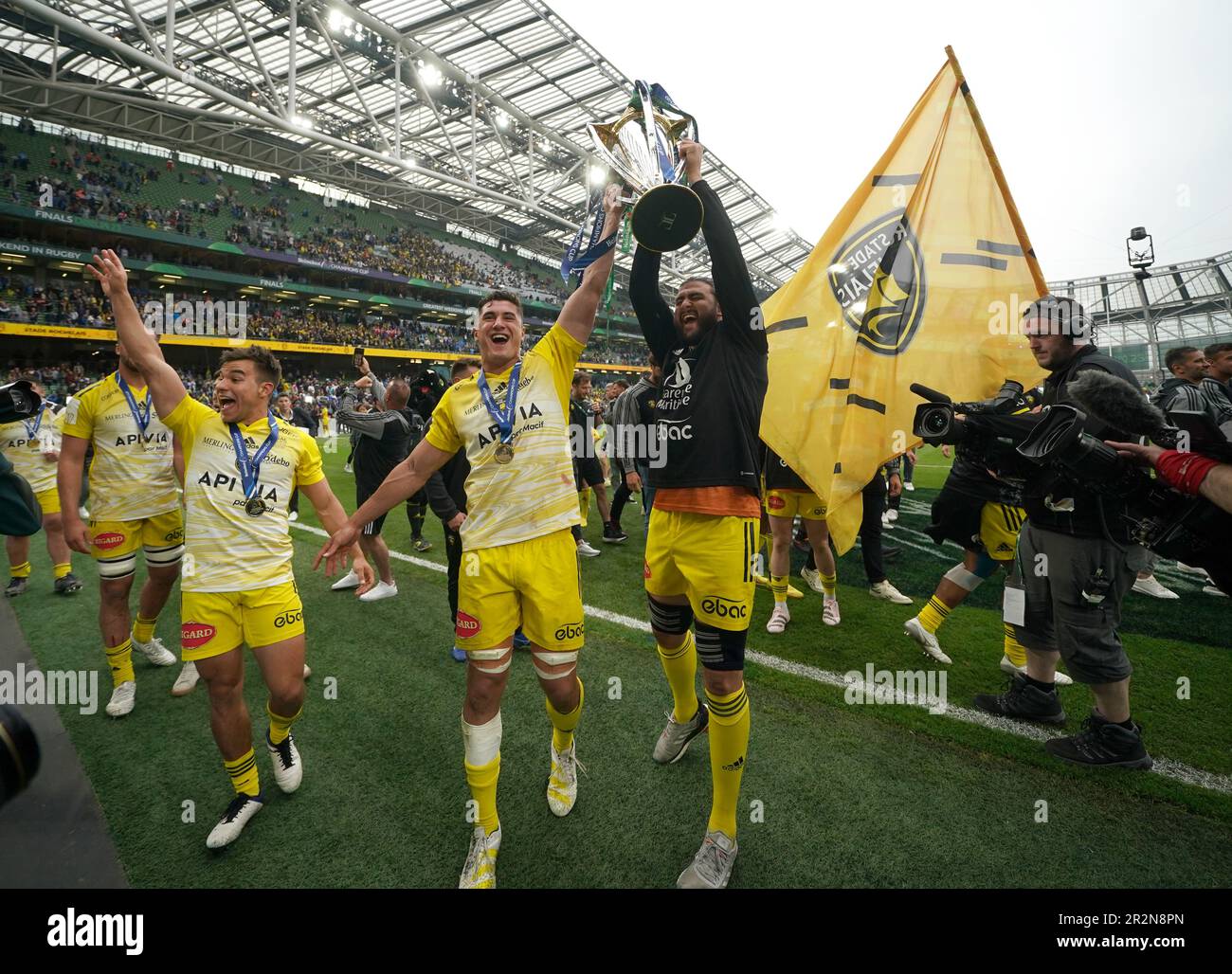 la-rochelle-s-paul-boudehent-left-and-remi-picquette-celebrate-with