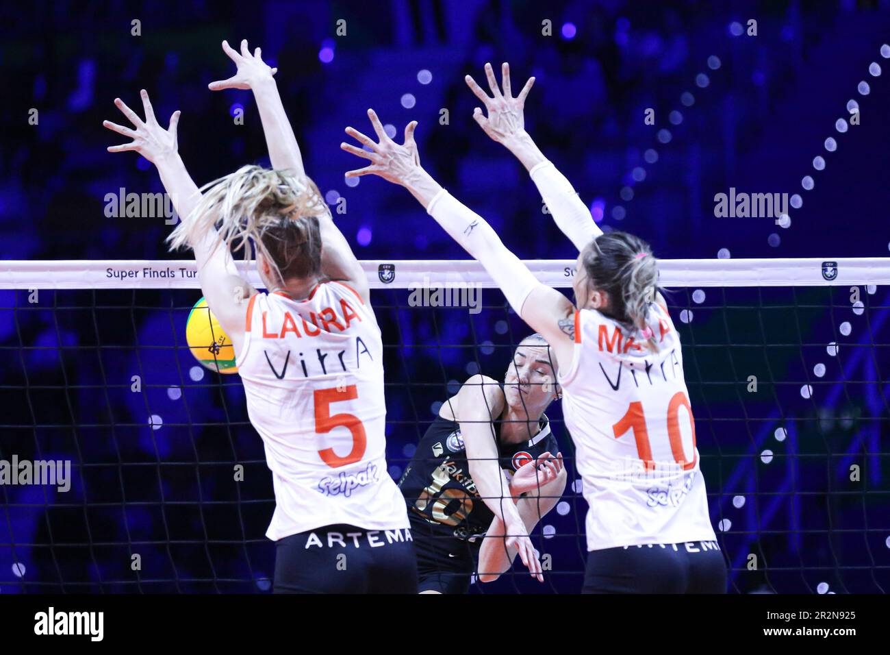 Volleyball cev champions league hi-res stock photography and images - Page 7