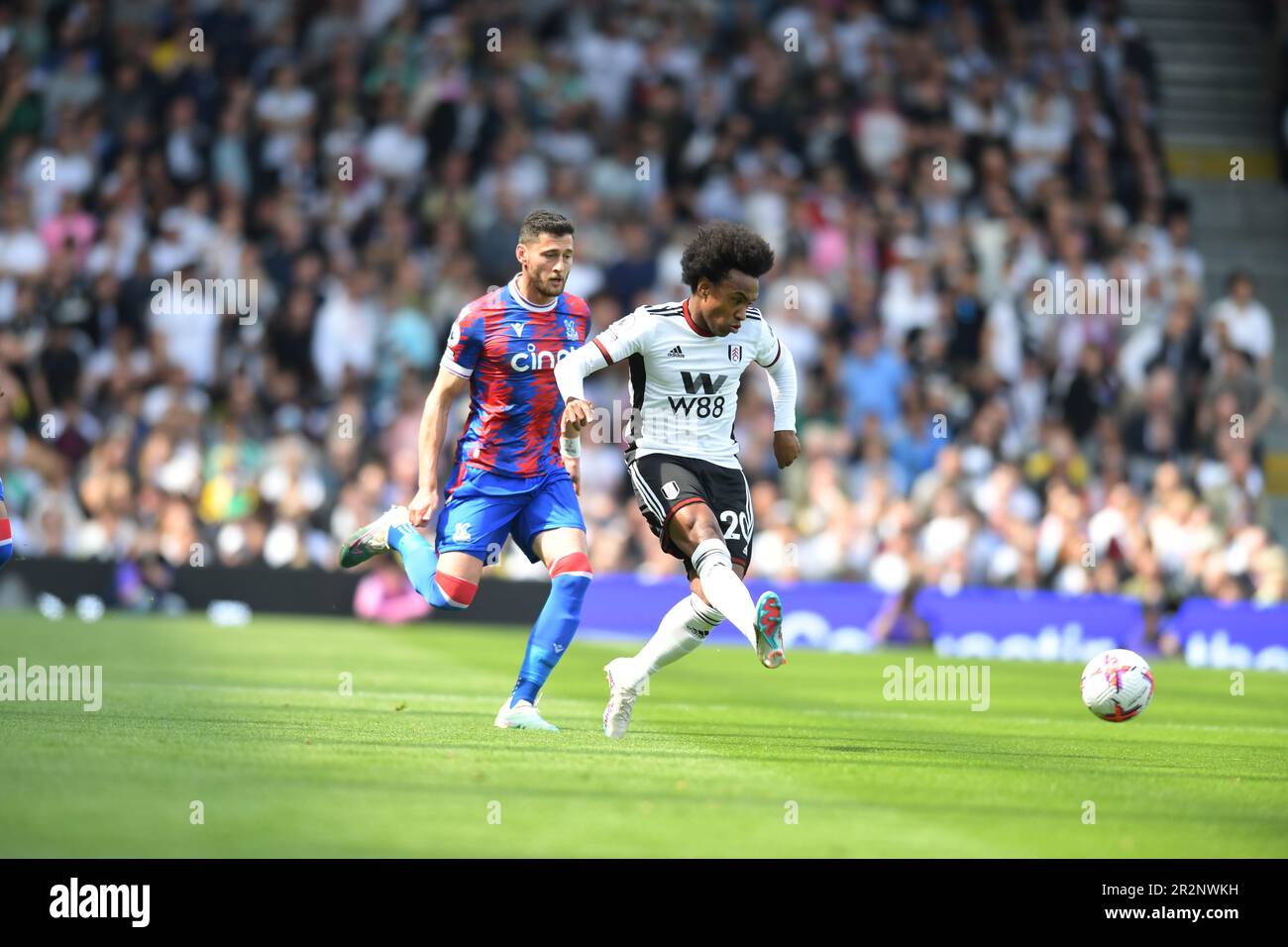 Willian Borges Da Silva (20 Fulham) Passes the ball during the Premier League match between Fulham and Crystal Palace at Craven Cottage, London on Saturday 20th May 2023. (Photo: Kevin Hodgson | MI News) Credit: MI News & Sport /Alamy Live News Stock Photo