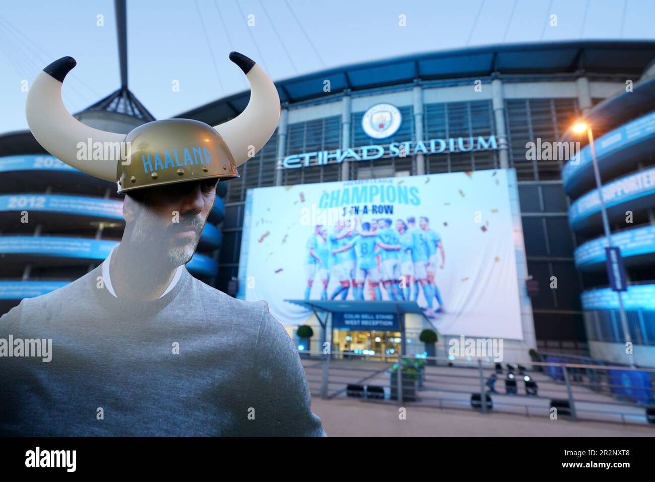 viking-helmet-football-hi-res-stock-photography-and-images-alamy