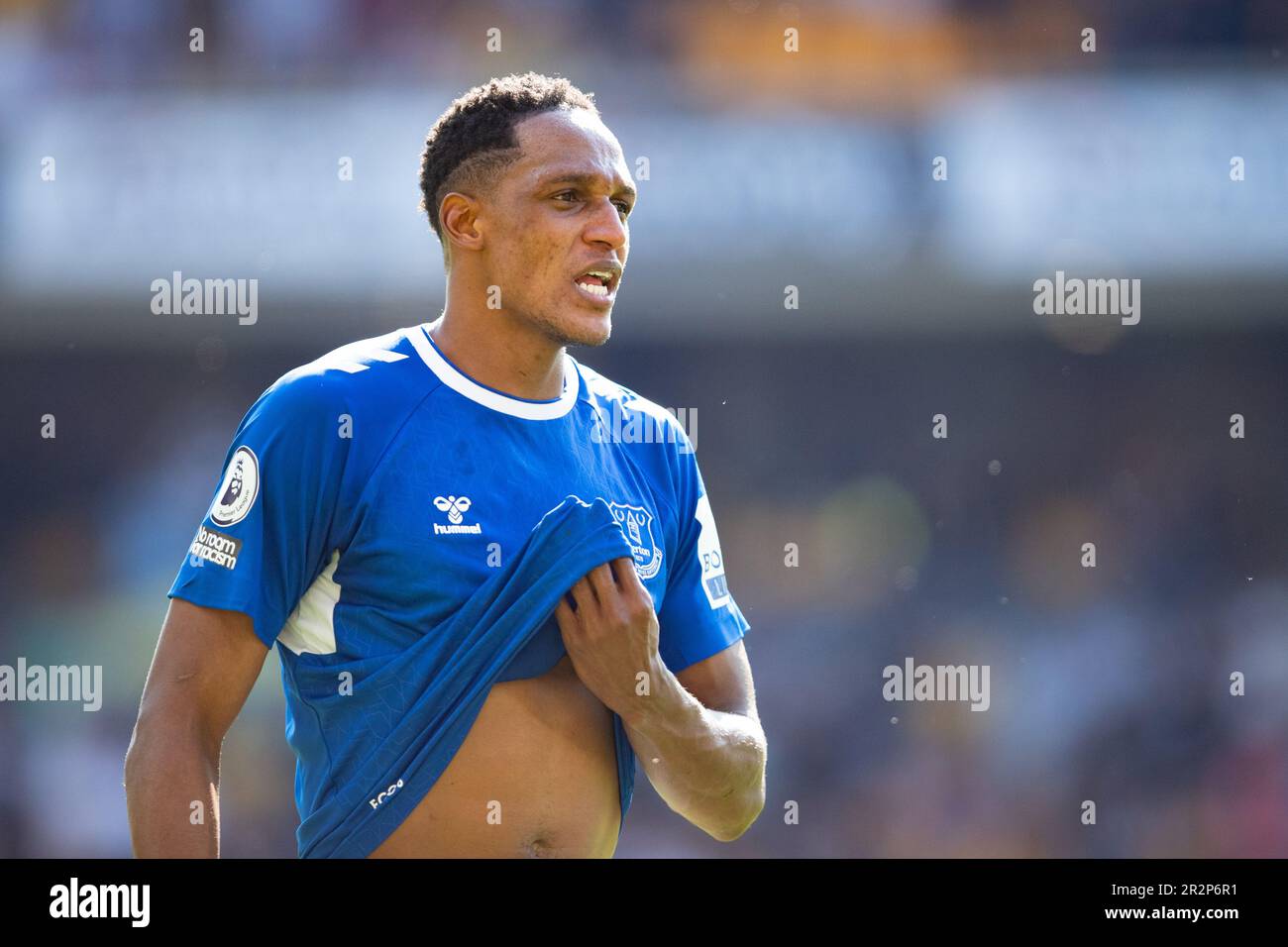 Yerry Mina of Everton after the game during the Premier League match between Wolverhampton Wanderers and Everton at Molineux, Wolverhampton on Saturday 20th May 2023. (Photo: Gustavo Pantano | MI News) Credit: MI News & Sport /Alamy Live News Stock Photo