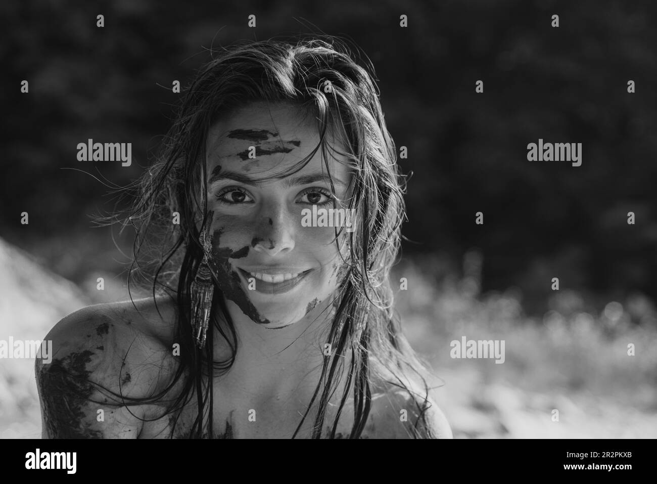 Girl covered in mud Black and White Stock Photos & Images Alamy