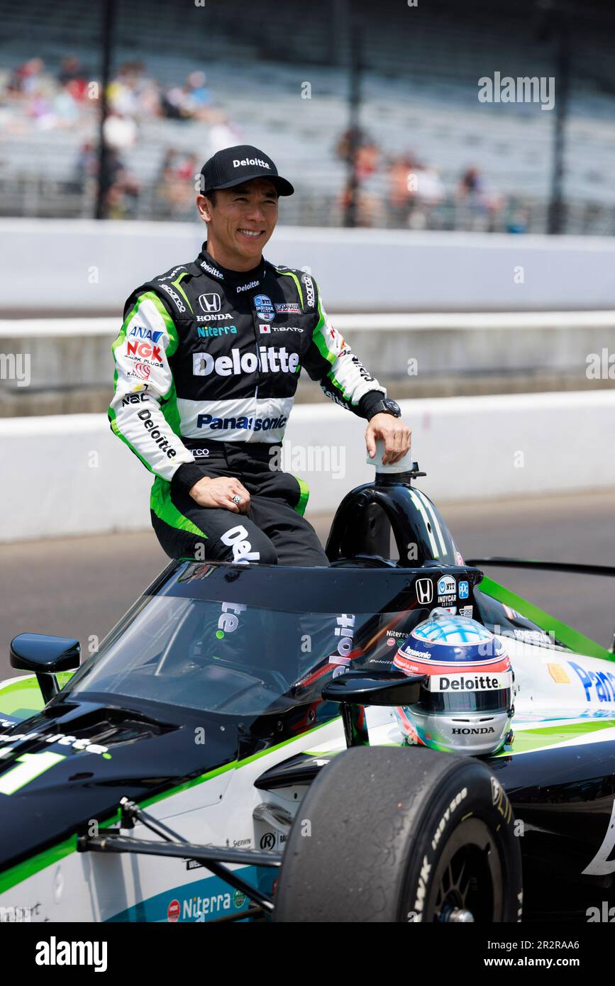 Takuma sato indy 500 hi-res stock photography and images - Alamy