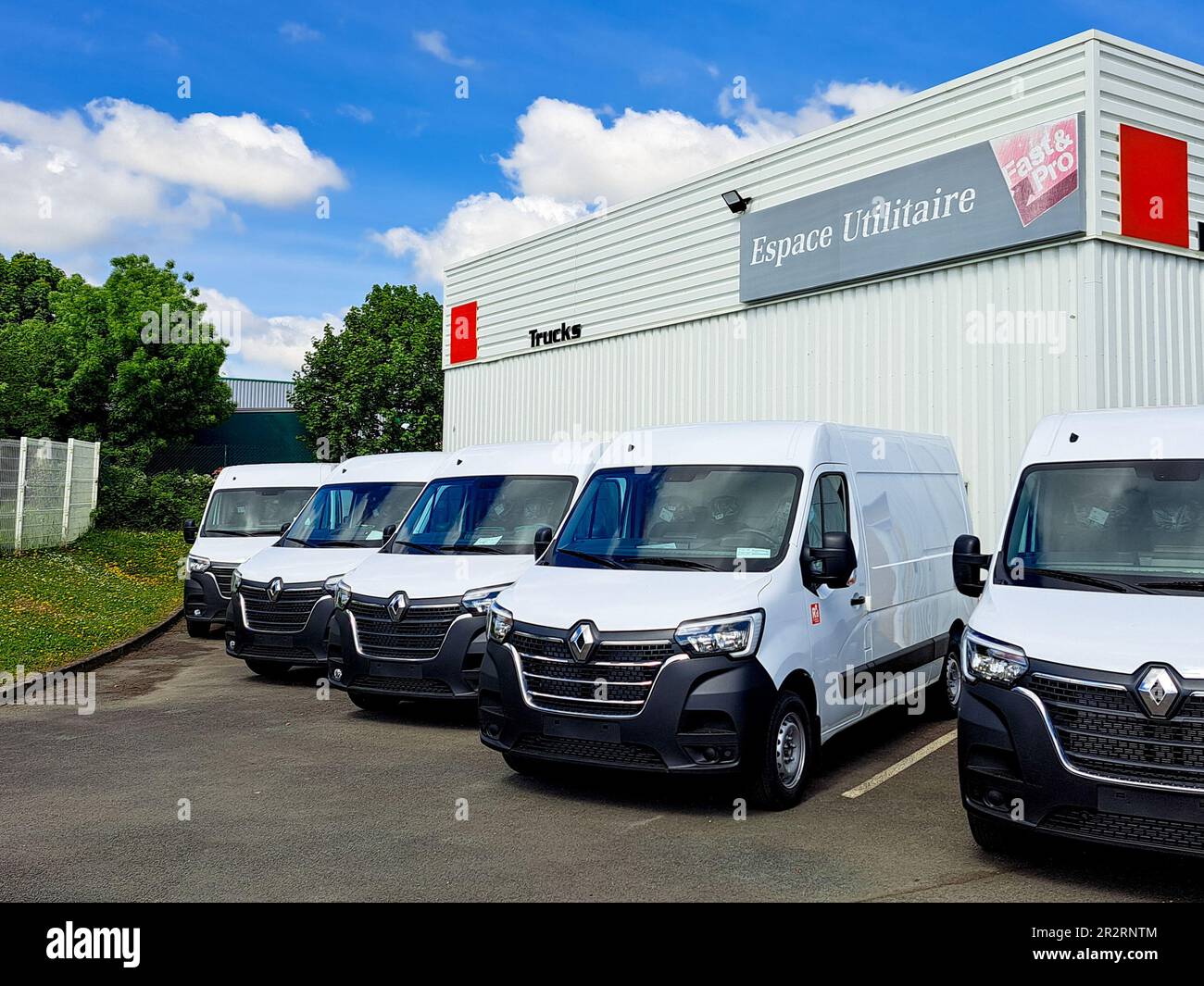 Renault master hi-res stock photography and images - Alamy