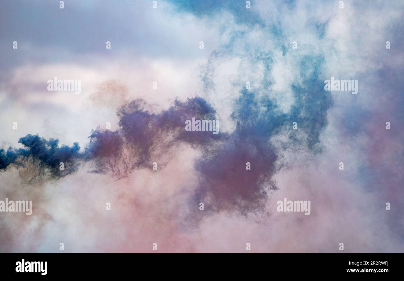 Minimal wave pattern hi-res stock photography and images - Alamy