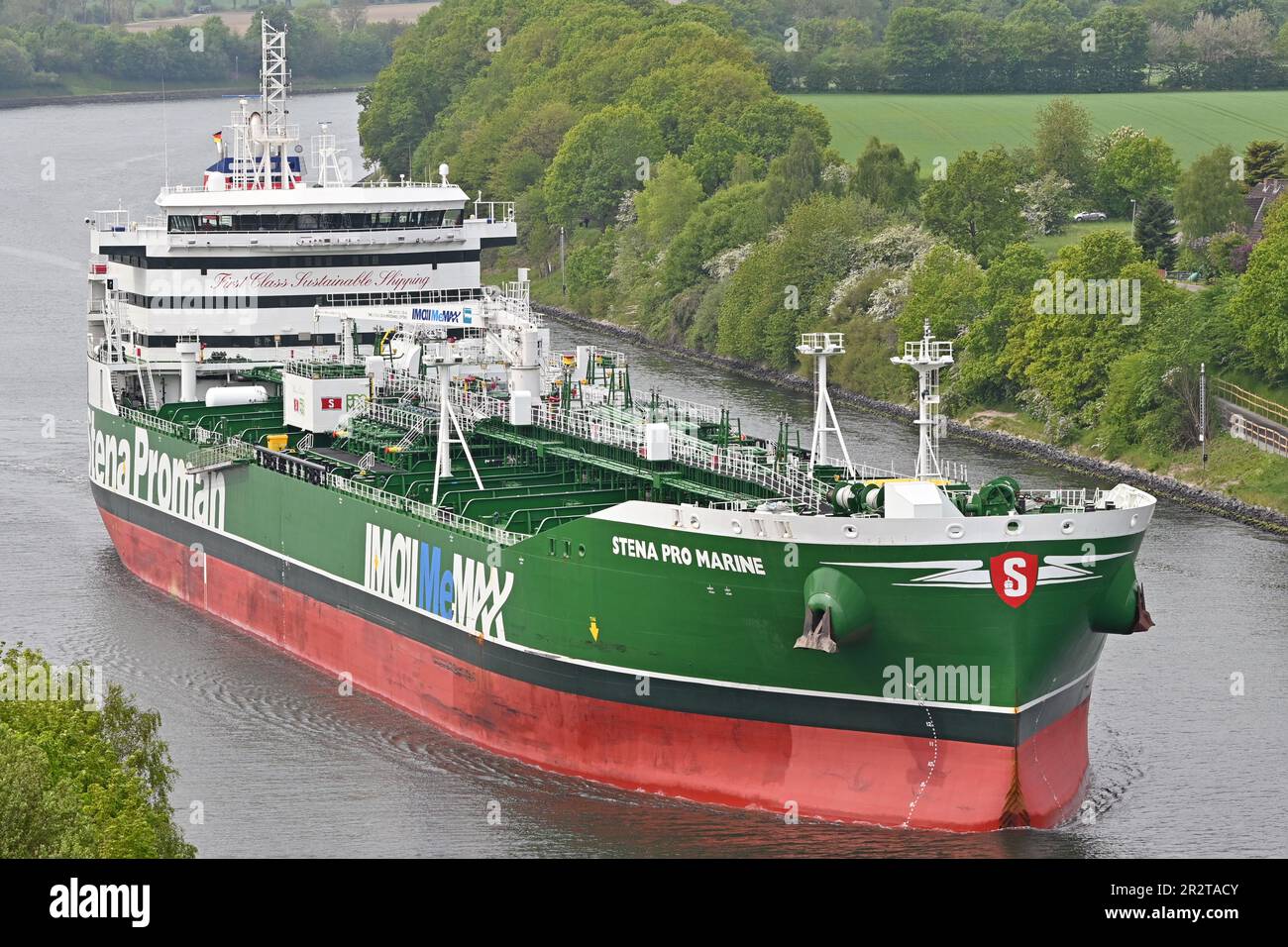 Methanol powered Chemical/Oil Products Tanker STENA PRO MARINE Stock Photo