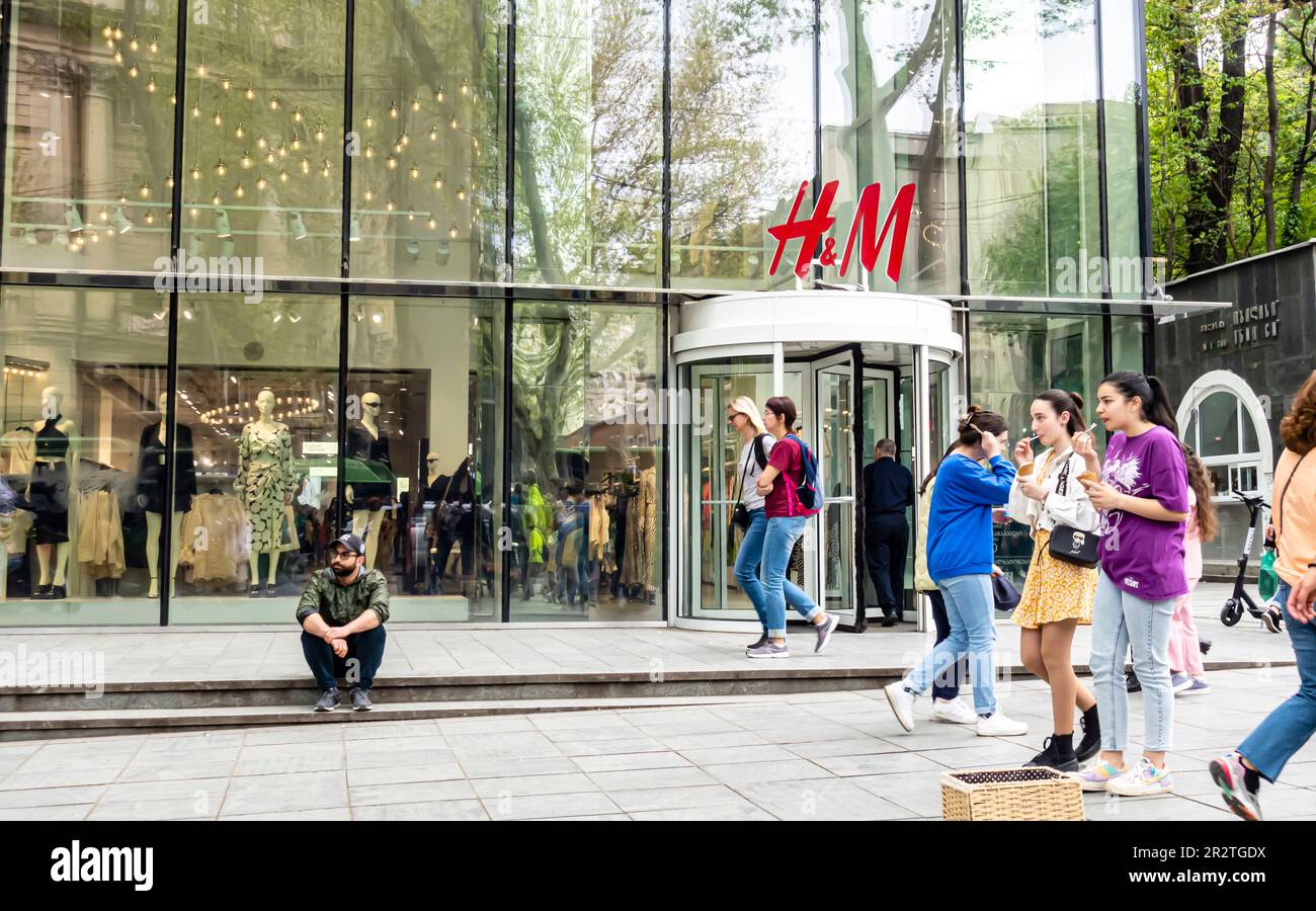 H&M clothing store in Tbilisi Georgia Stock Photo - Alamy