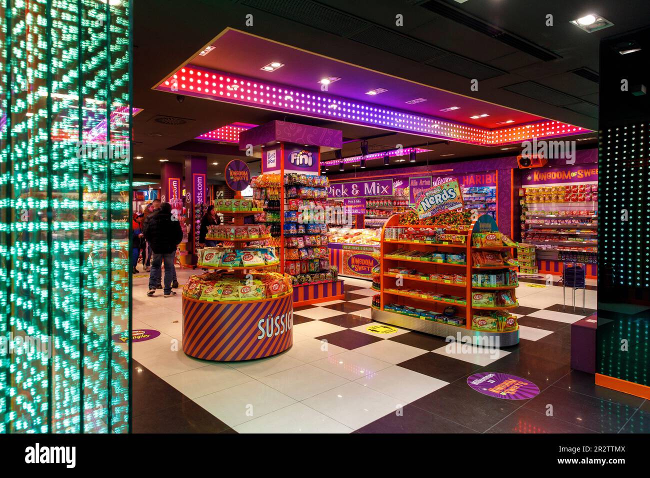 candy store Kingdom of Sweets on the shopping street Hohe Strasse, Cologne, Germany