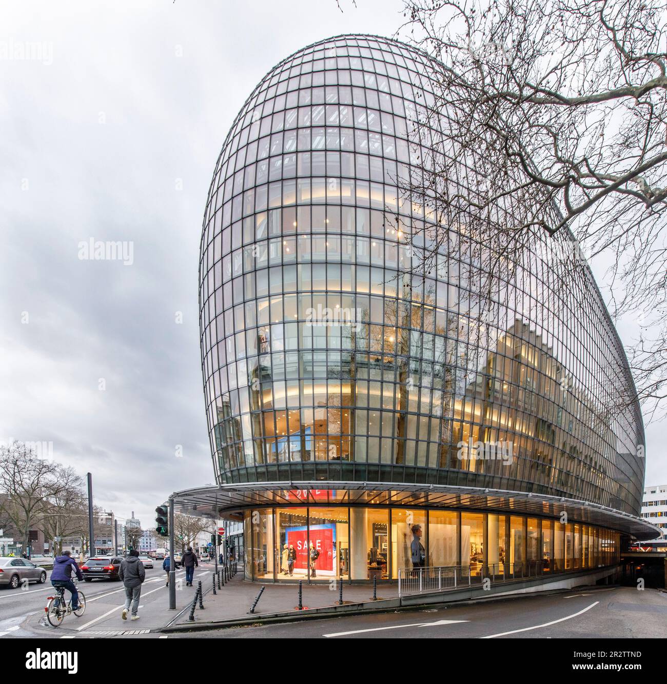 the Weltstadthaus on Schildergasse, department store of the Peek & Cloppenburg Company, designed by architect Renzo Piano, Cologne, Germany. das Welts Stock Photo - Alamy the Weltstadthaus on Schildergasse, department store of the Peek & Cloppenburg Company, designed by architect Renzo Piano, Cologne, Germany. das Welts Stock Photo - Alamy