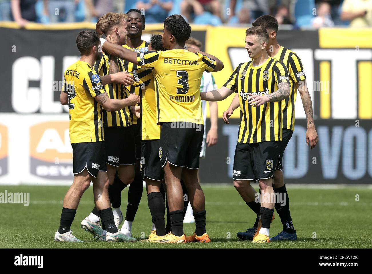 ARNHEM Melle Meulensteen of Vitesse celebrates the 20 with his