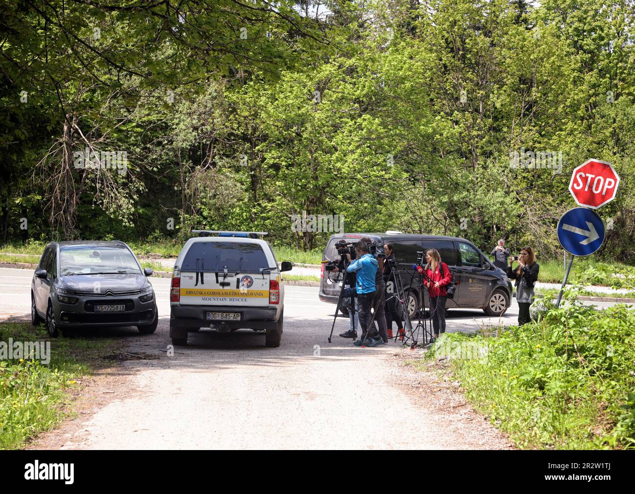 Modrus, Croatia. 21st May, 2023. Investigators leaves the crash site of ...