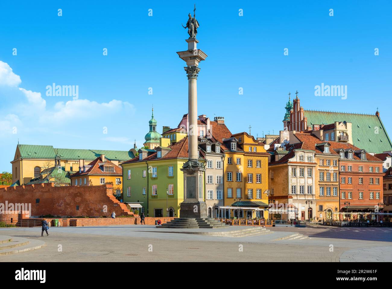 Old town in Warsaw, Poland. The Royal Castle and Sigismund's Column called Kolumna Zygmunta Stock Photo