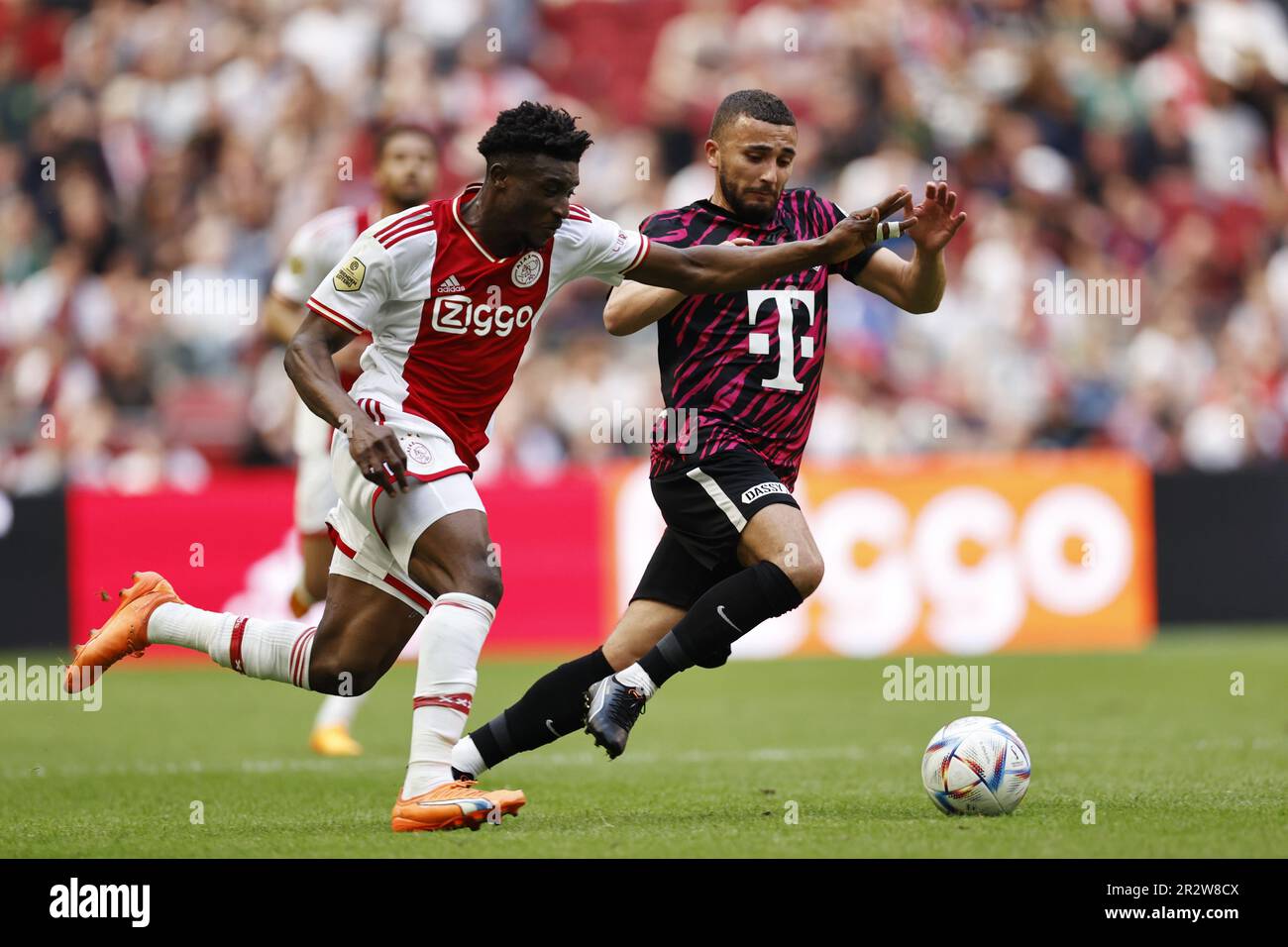 Zakaria young hires stock photography and images Alamy