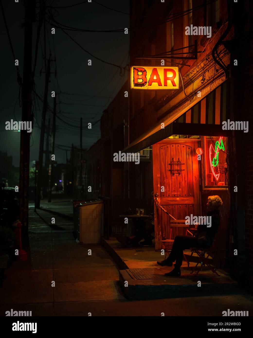 Sunnys Bar vintage sign at night in Red Hook, Brooklyn, New York Stock Photo