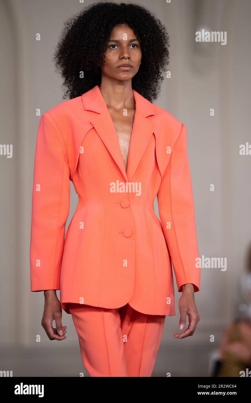 Resort 2024 collections hires stock photography and images Alamy