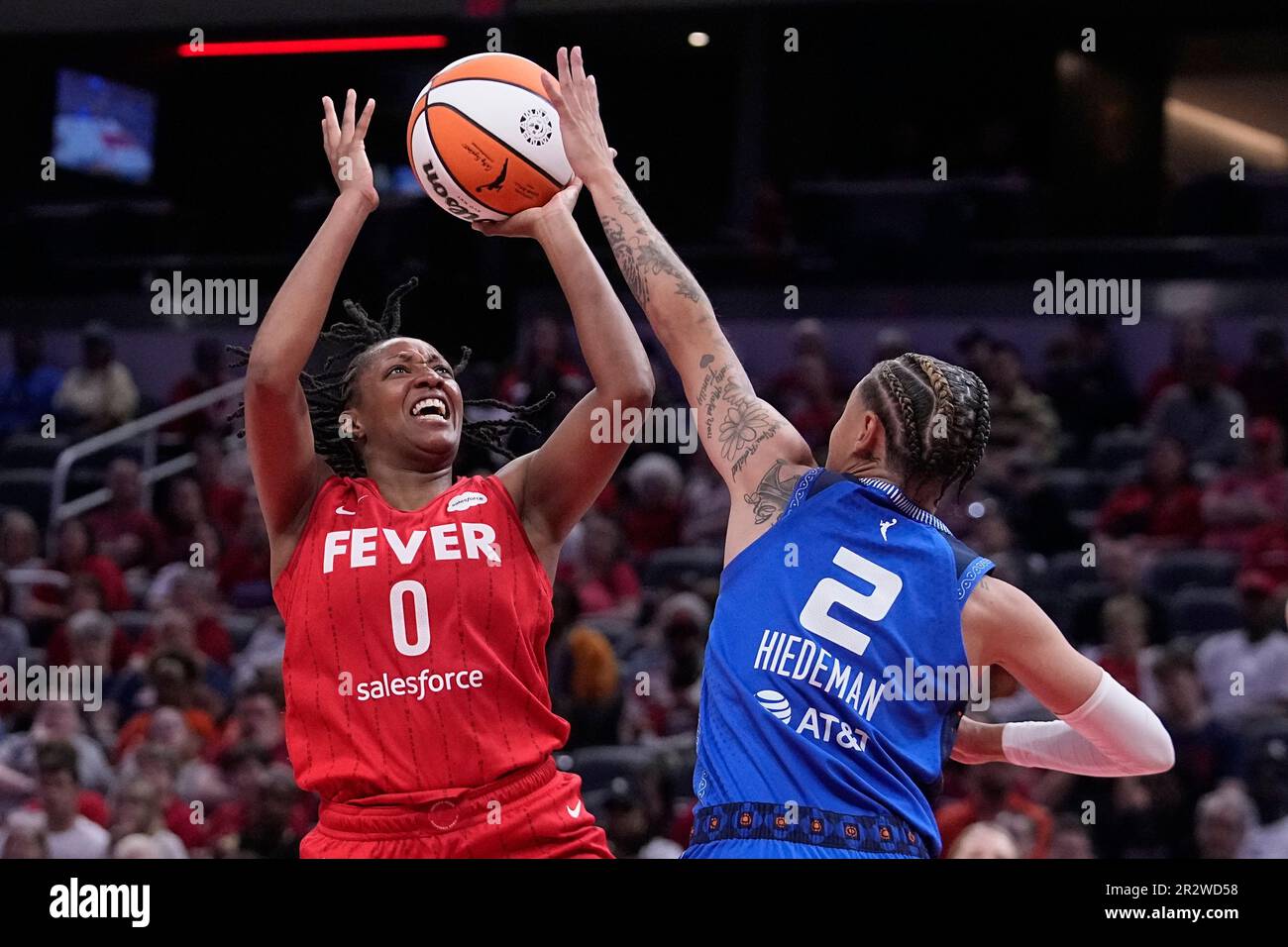 Indiana Fevers Stunning Upset Kelsey Mitchells 21 Points Were Key - 7lw14em