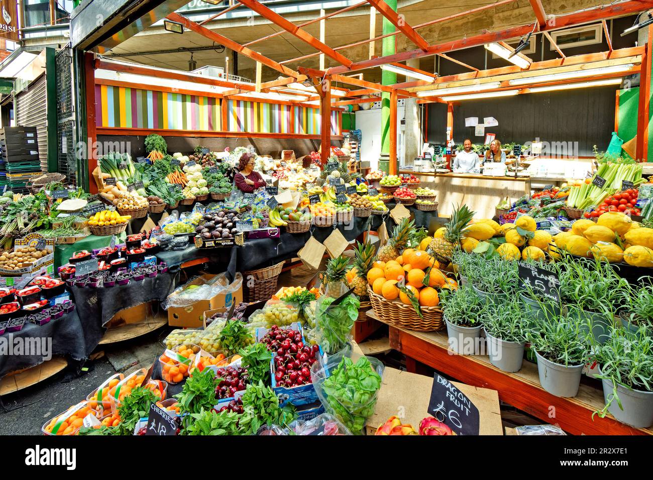 London Southwark Borough Market  wholesale and retail food colourful fruit and vegetables Stock Photo