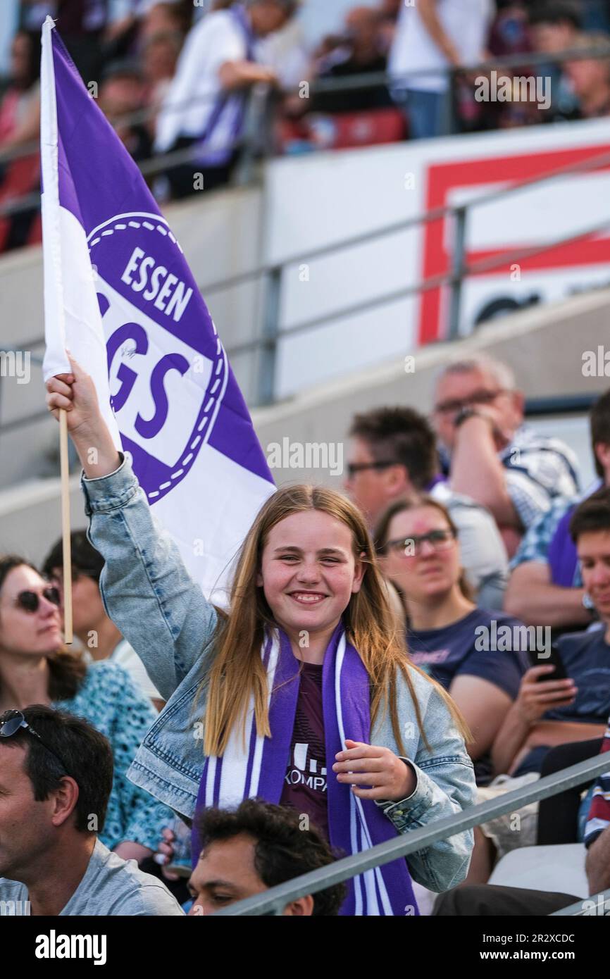 Essen, Germany. 06th May, 2023. Essen, Germany, May 06th 2023: SGS Essen  fan waving a fan flag during the Frauen Bundesliga game between SGS Essen  and FC Bayern unich at the Stadion