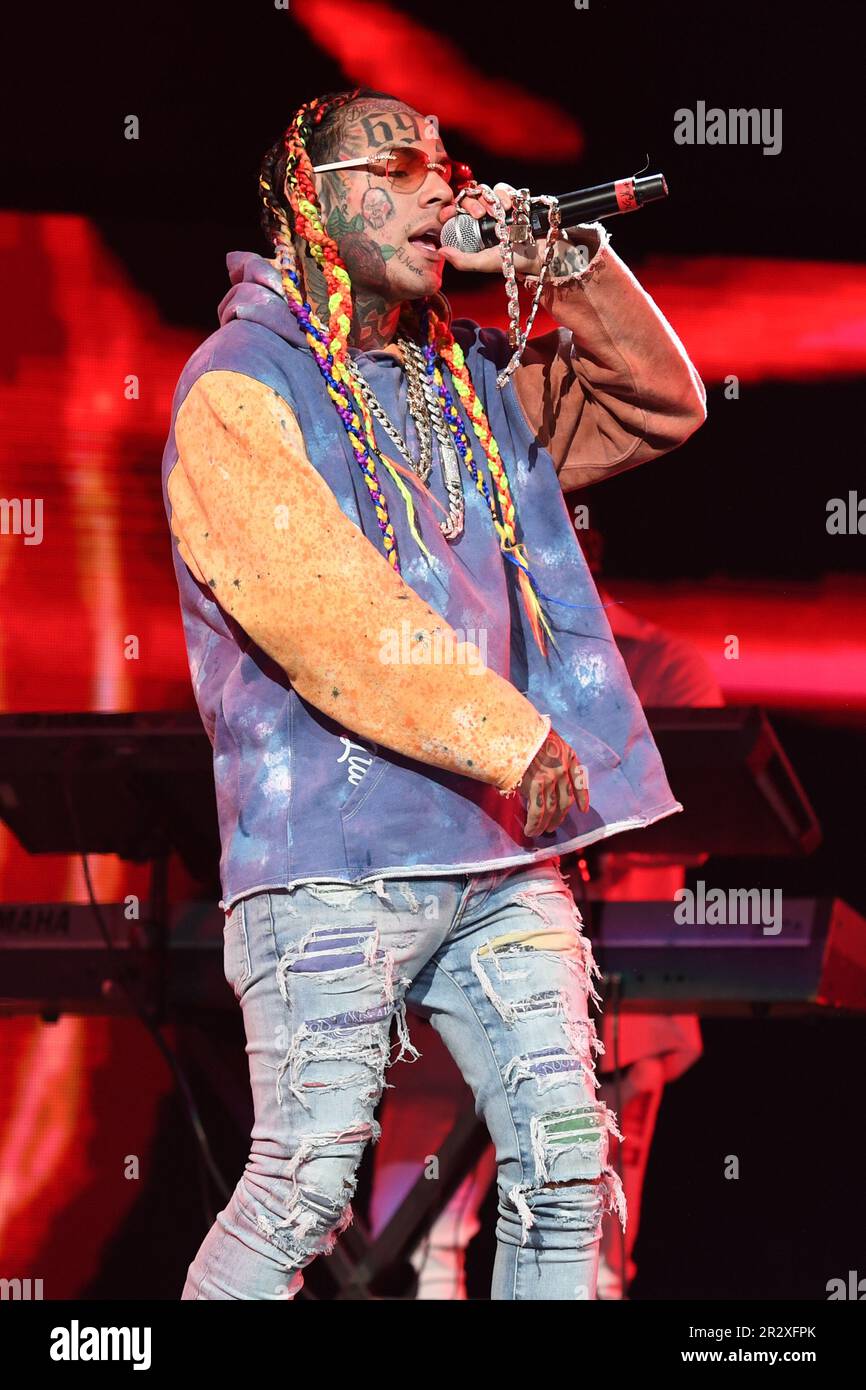 Tekashi69 hi-res stock photography and images - Alamy